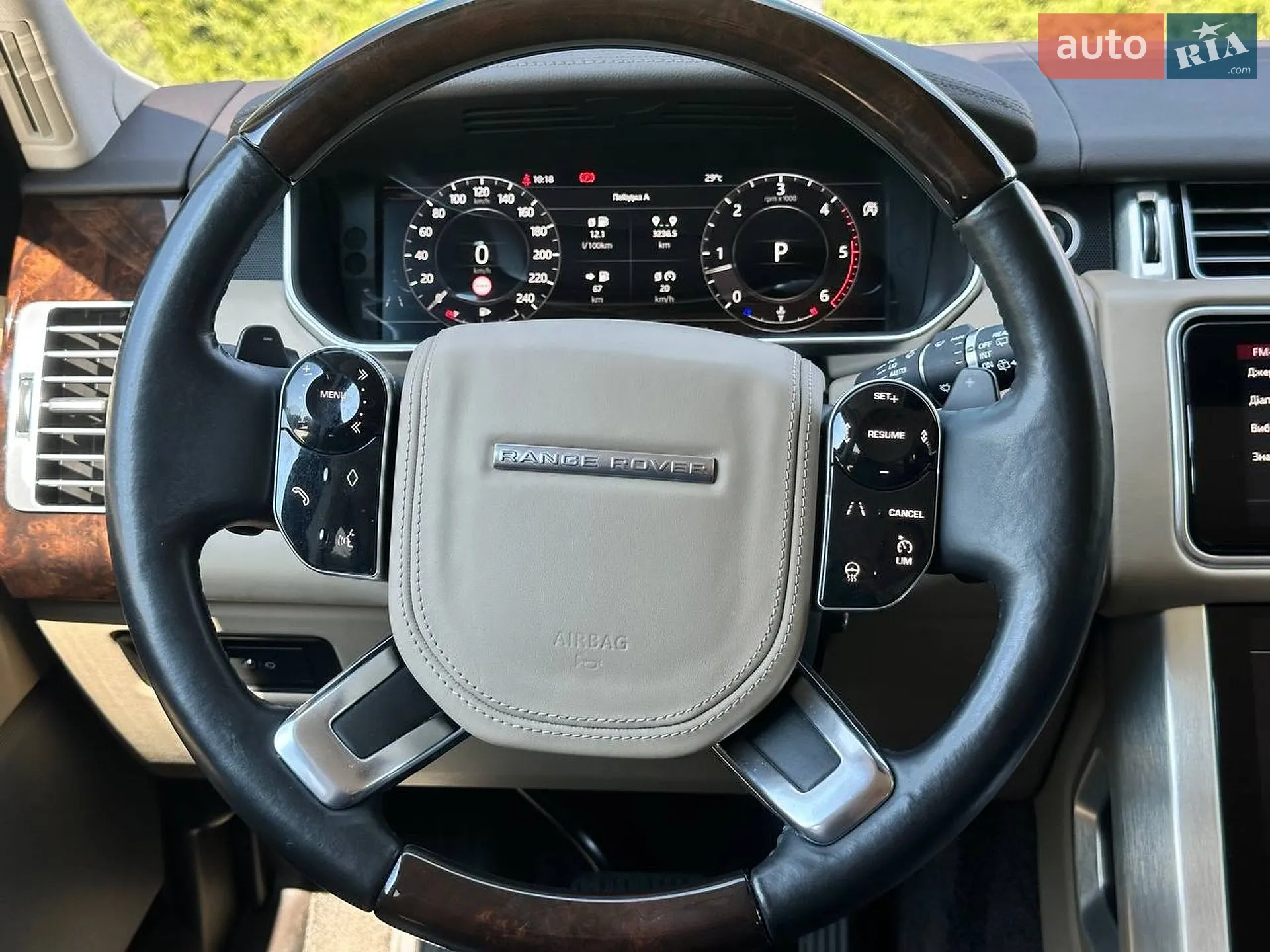 2019 Land Rover Range Rover - мініатюра 26
