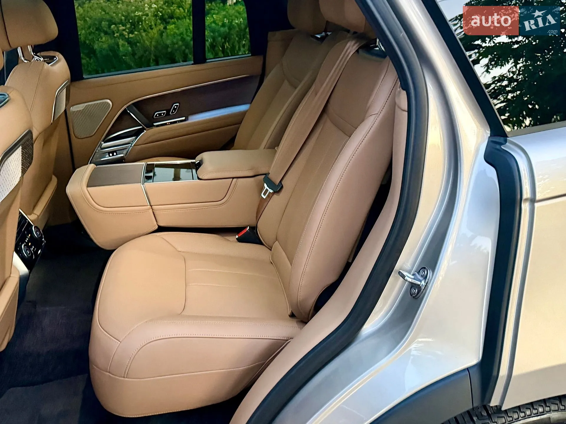 2025 Land Rover Range Rover - мініатюра 78