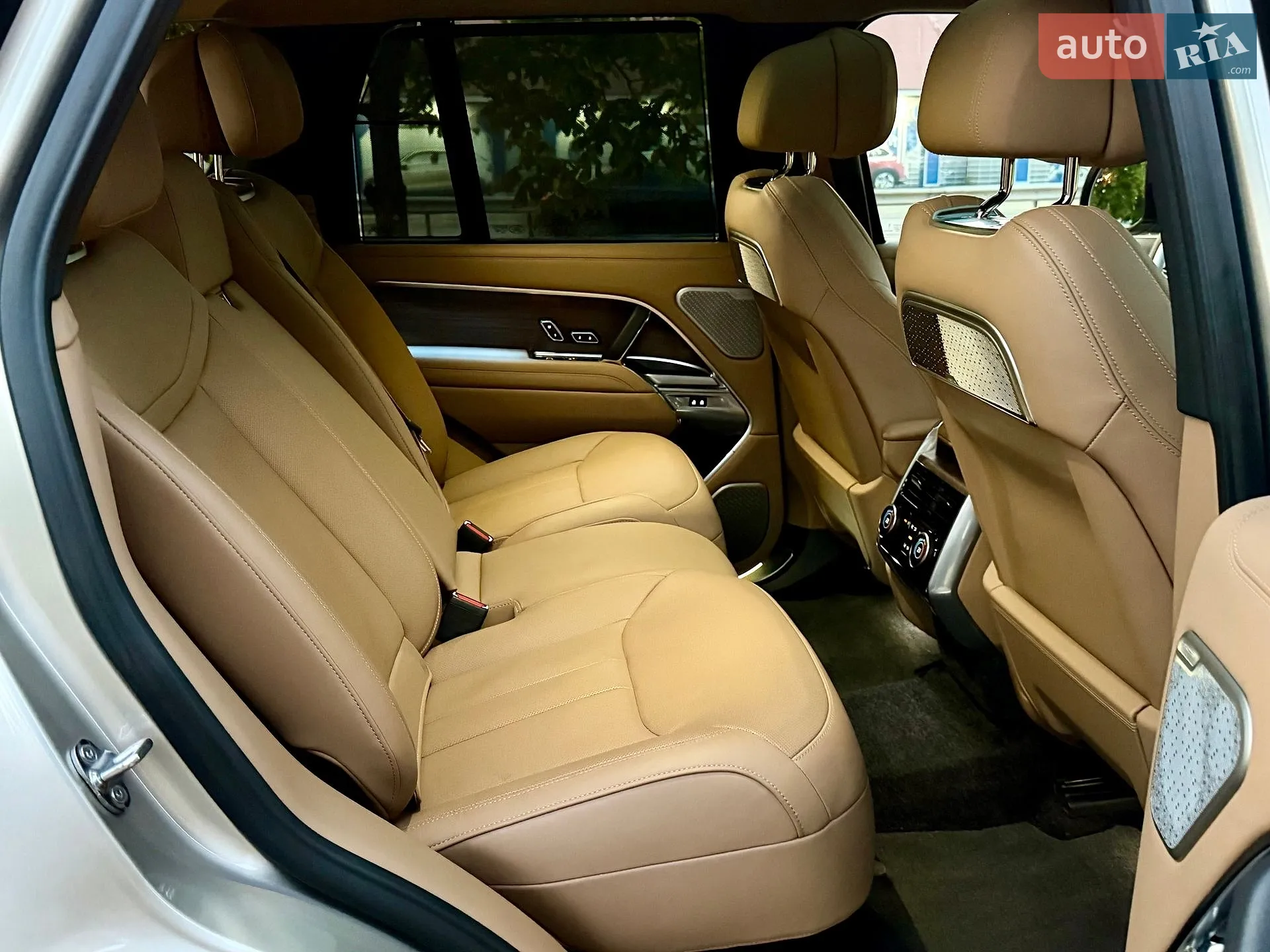 2025 Land Rover Range Rover - мініатюра 100