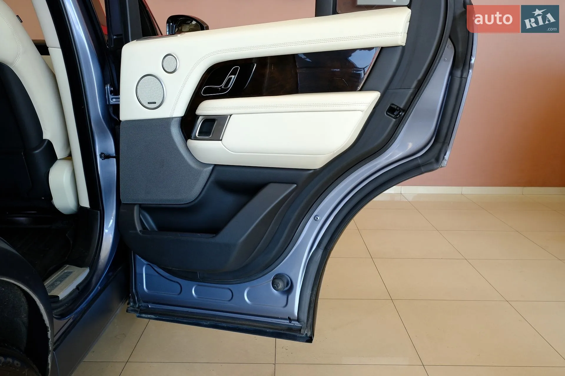 2019 Land Rover Range Rover - мініатюра 37