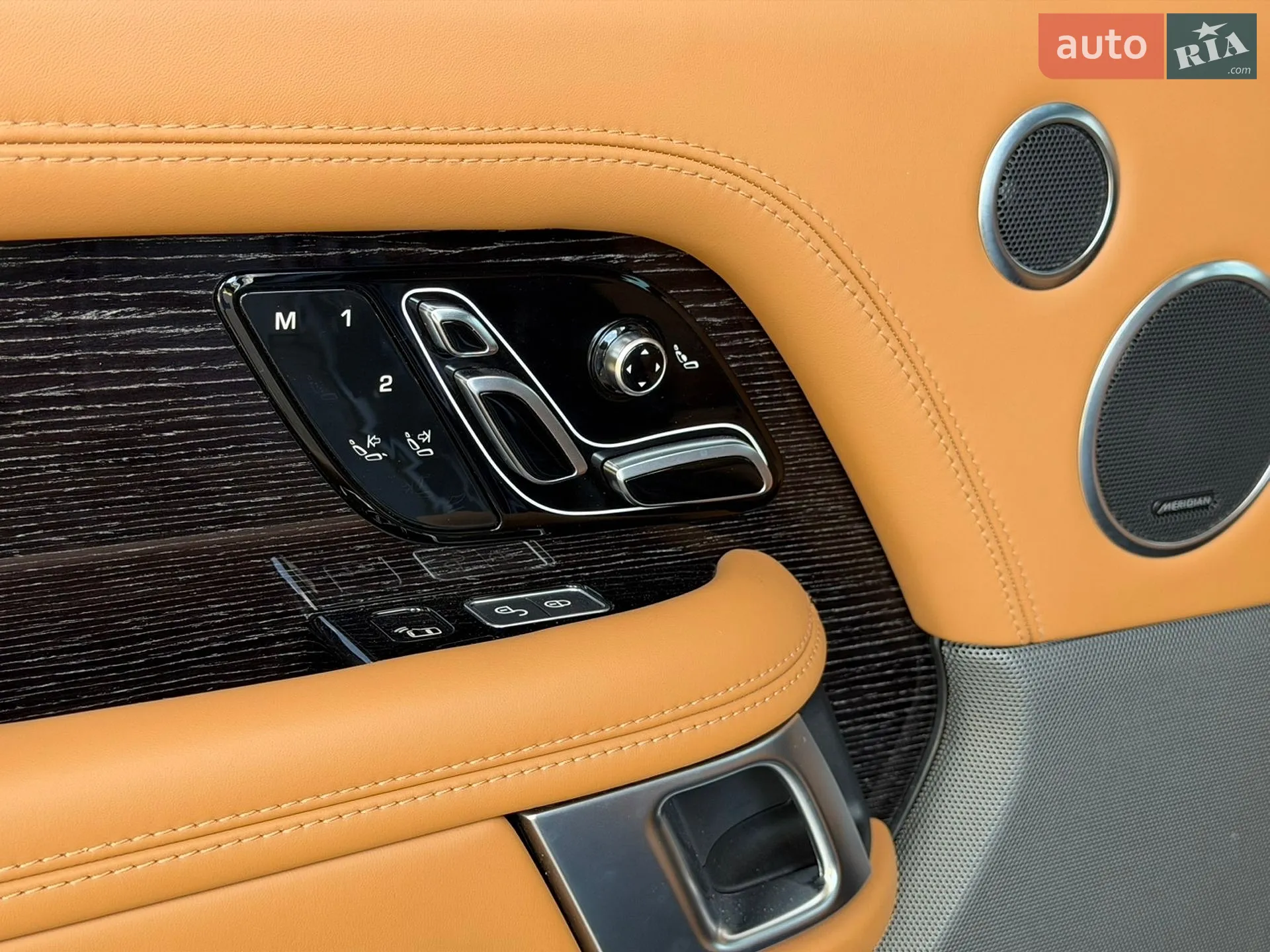 2019 Land Rover Range Rover - мініатюра 35
