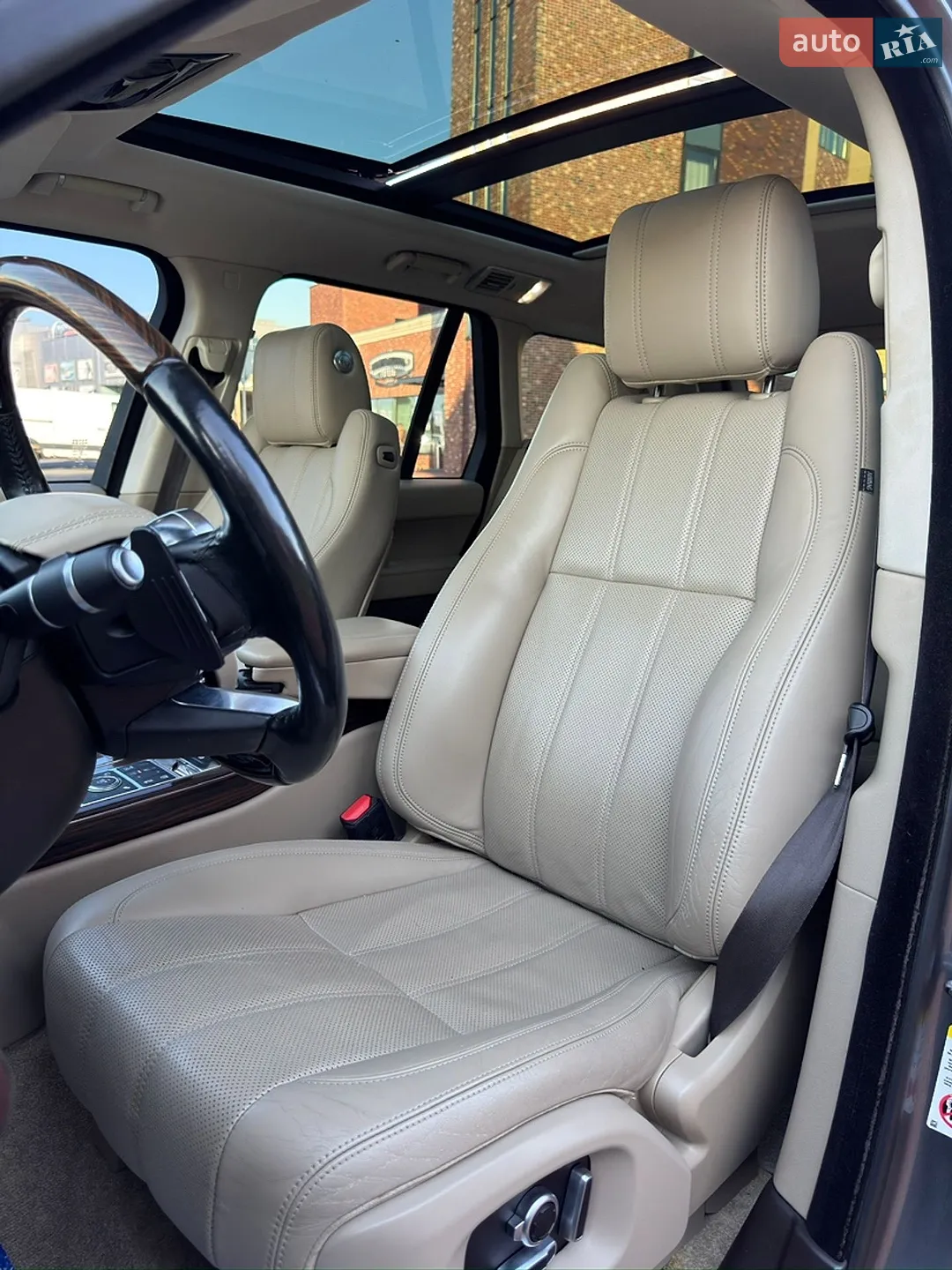 2015 Land Rover Range Rover - мініатюра 22