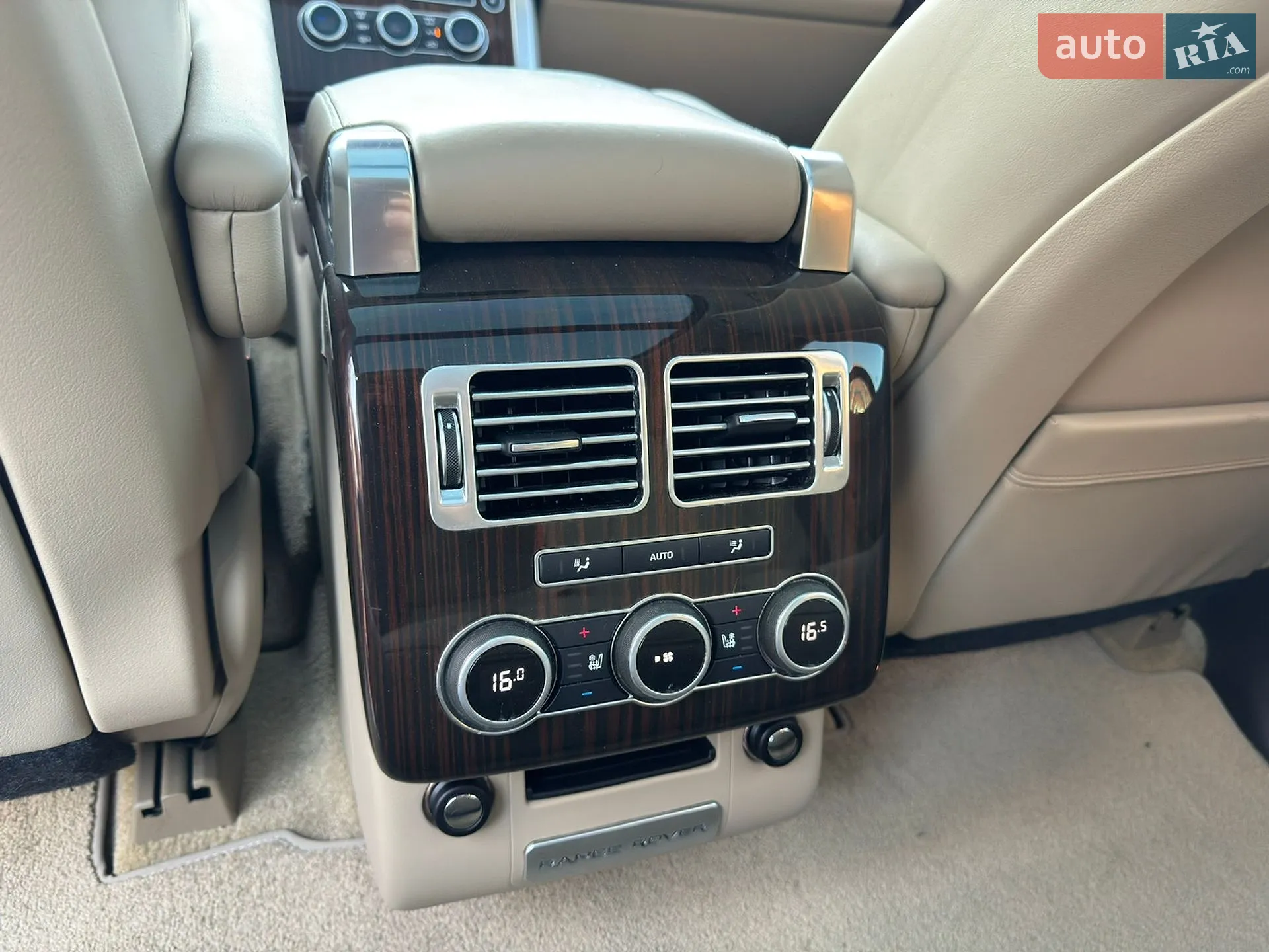 2015 Land Rover Range Rover - мініатюра 36