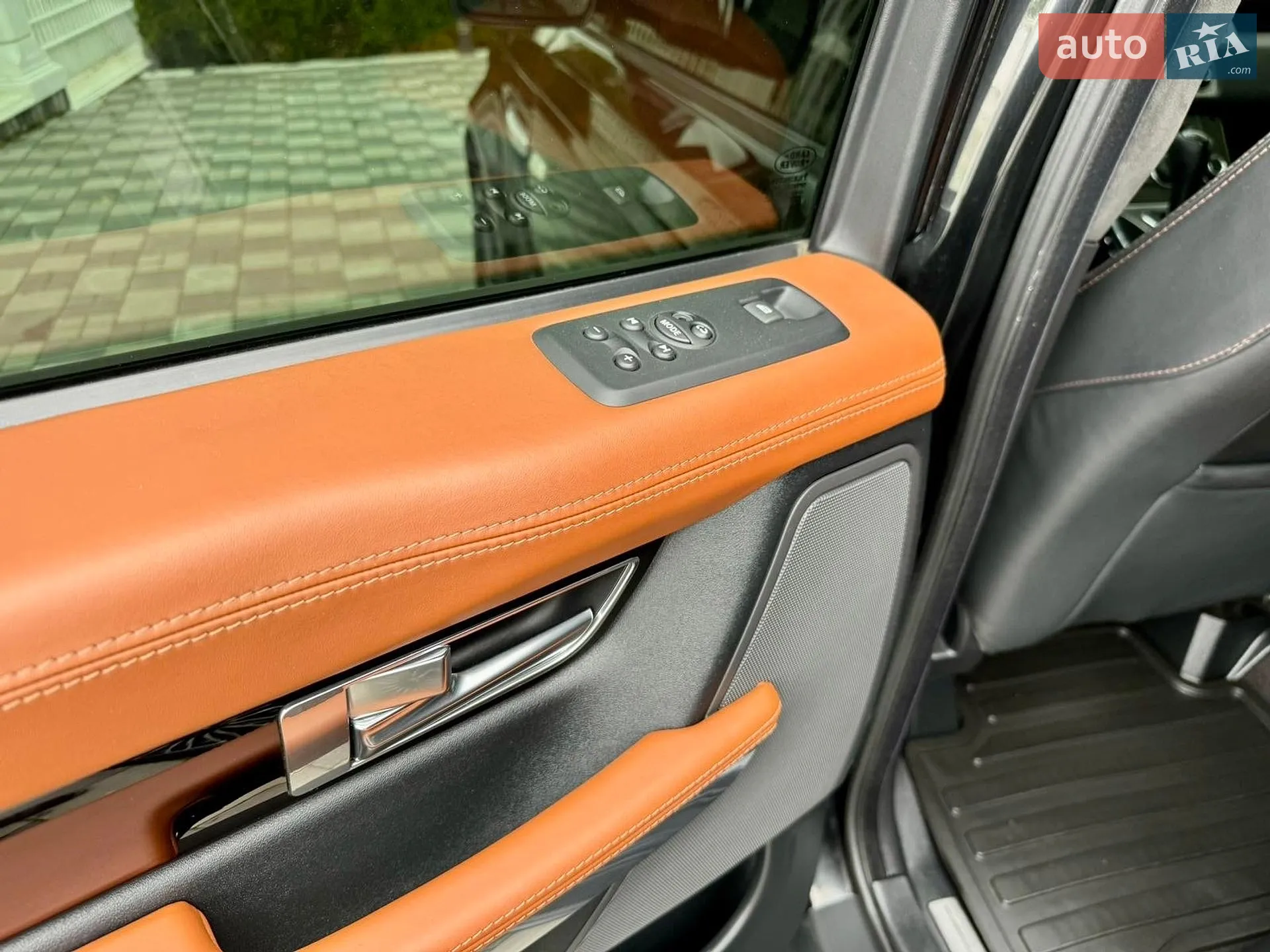 2011 Land Rover Range Rover Sport - мініатюра 33