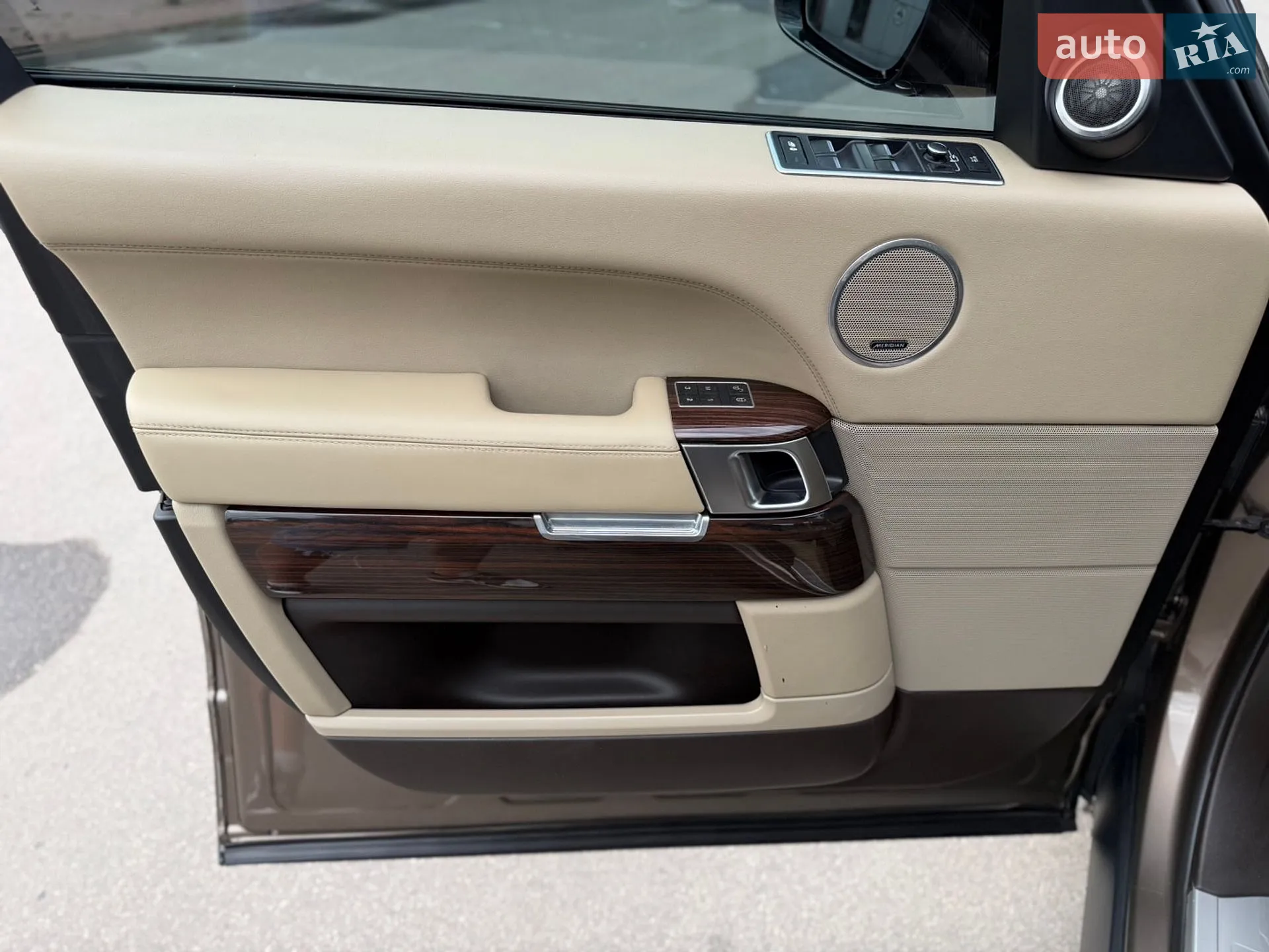 2014 Land Rover Range Rover - мініатюра 41