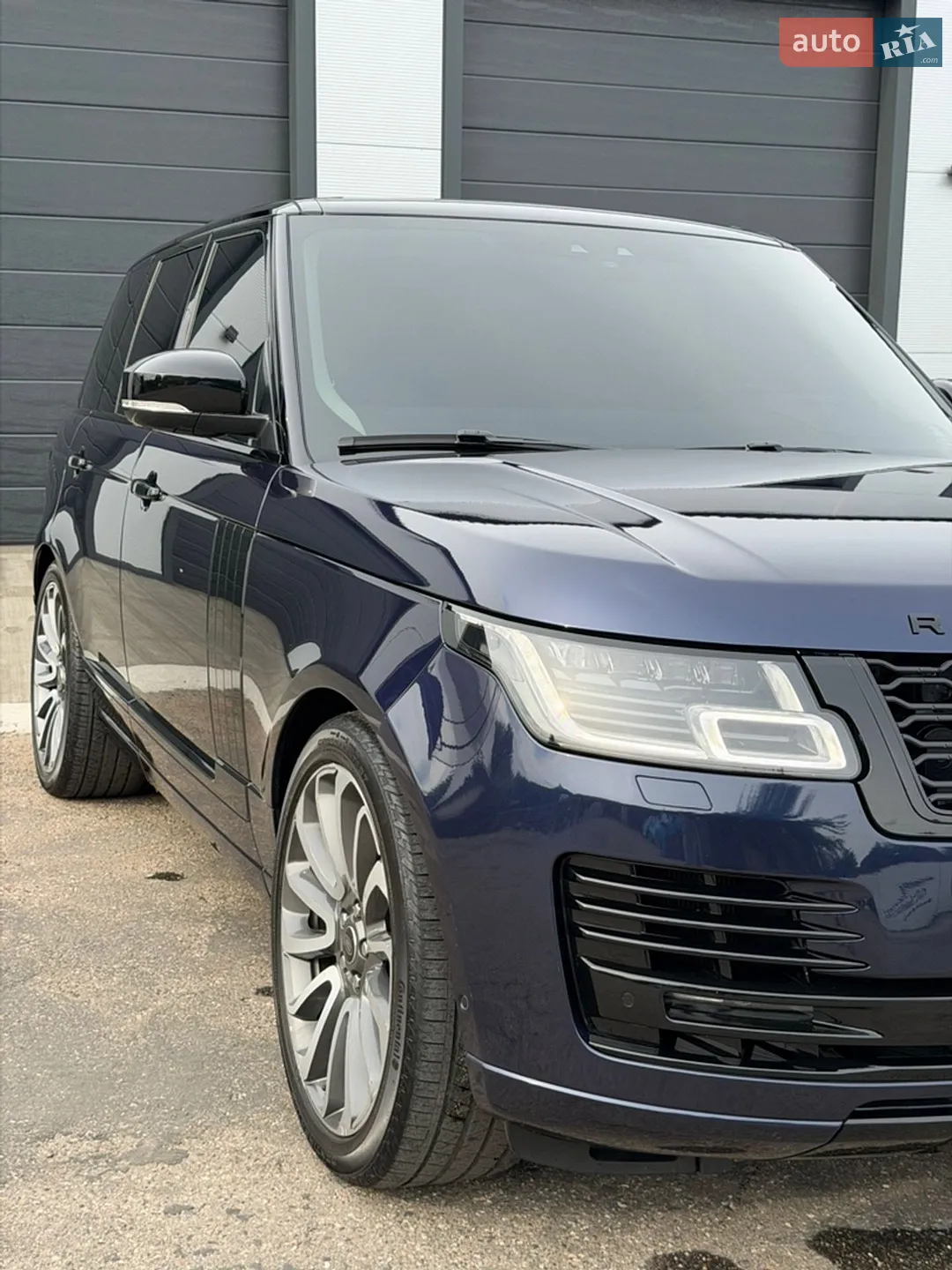 2018 Land Rover Range Rover - мініатюра 3