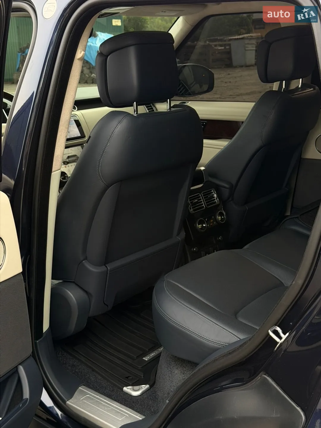 2018 Land Rover Range Rover - мініатюра 16