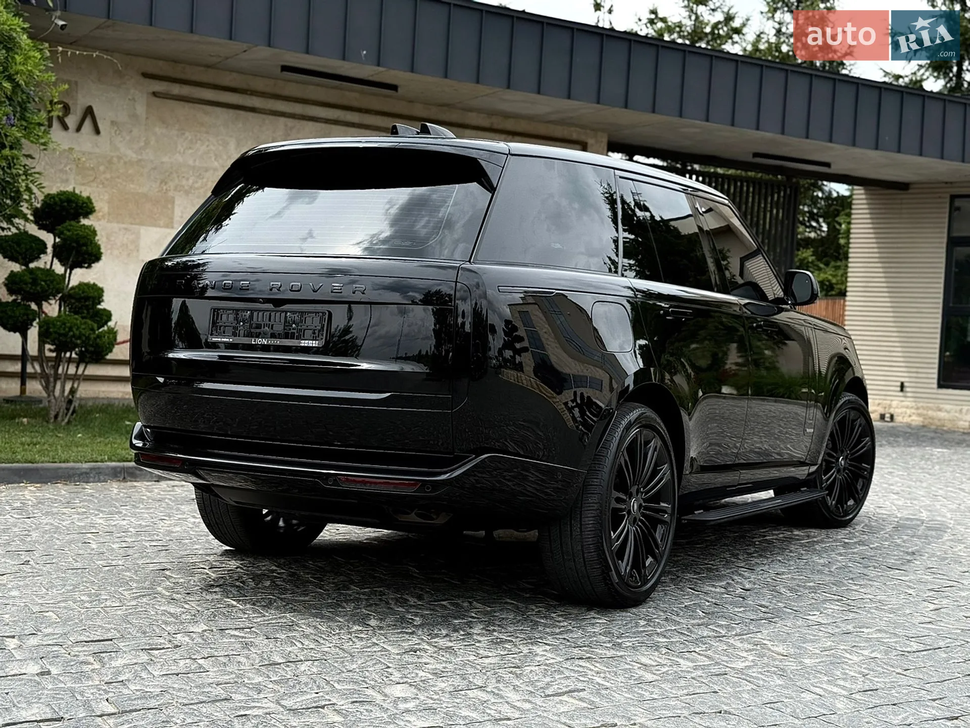 2023 Land Rover Range Rover - мініатюра 21