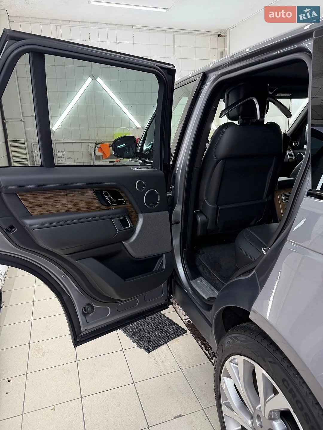 2019 Land Rover Range Rover - мініатюра 45