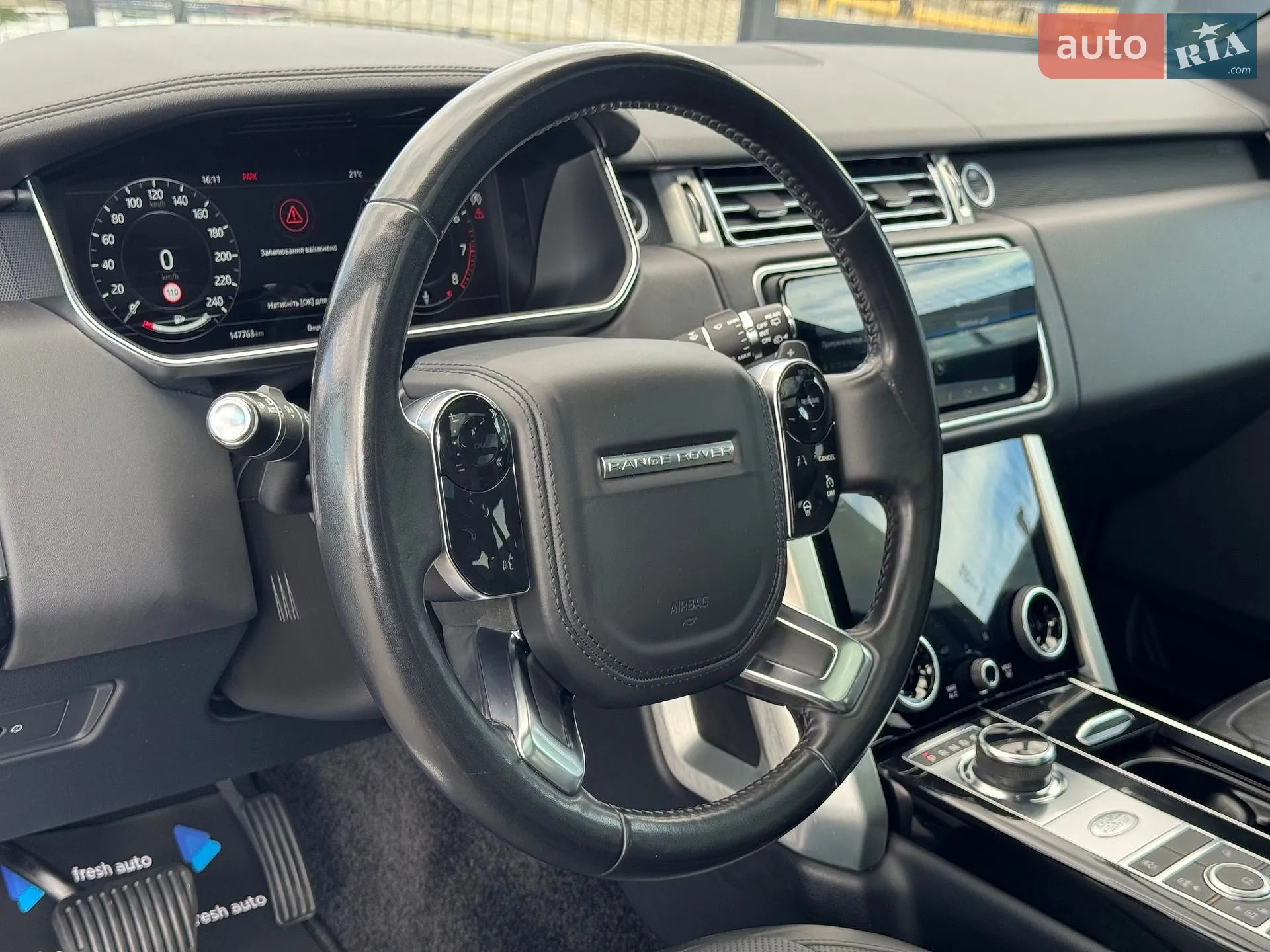 2018 Land Rover Range Rover - мініатюра 17