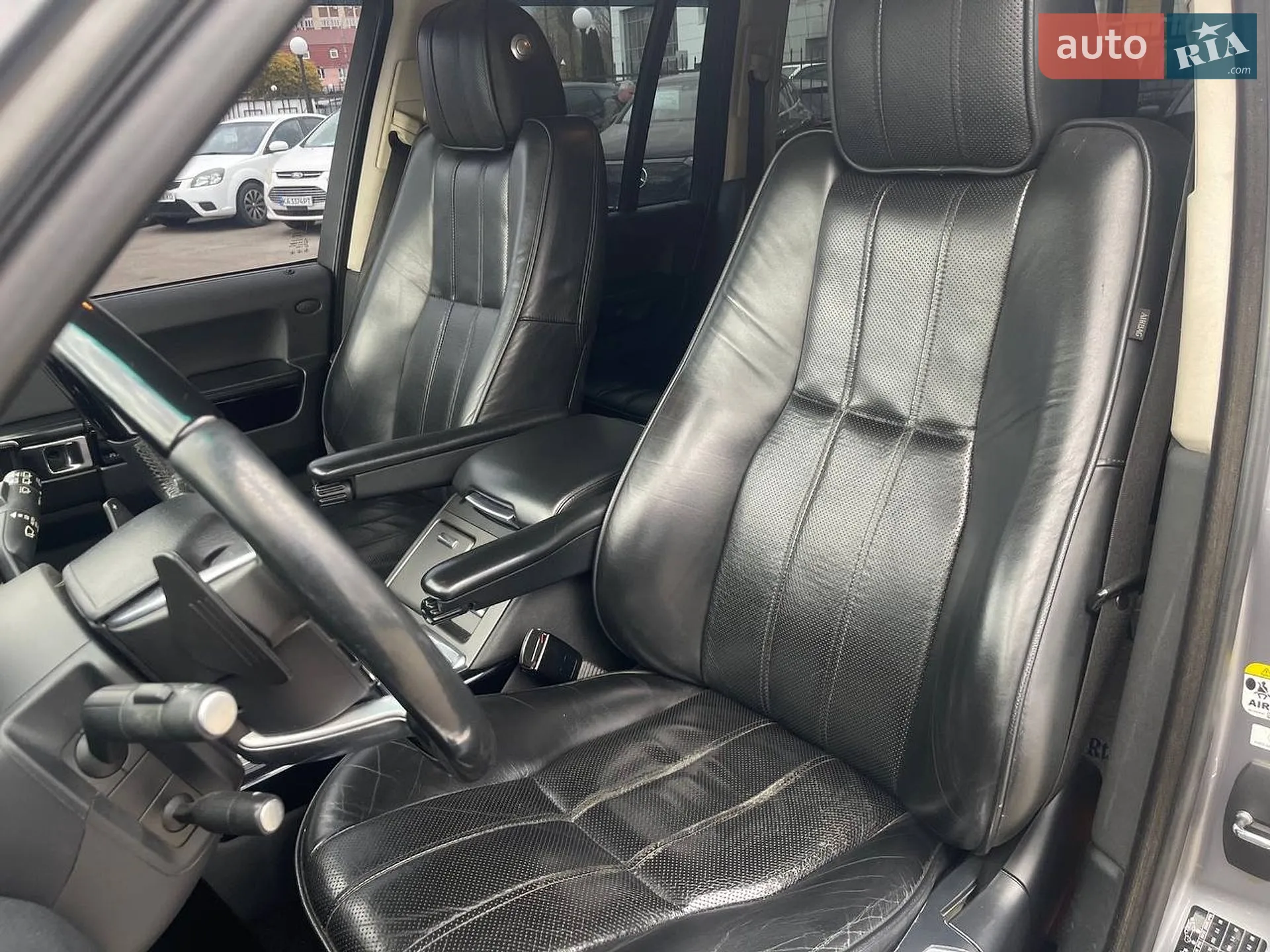 2012 Land Rover Range Rover - мініатюра 22