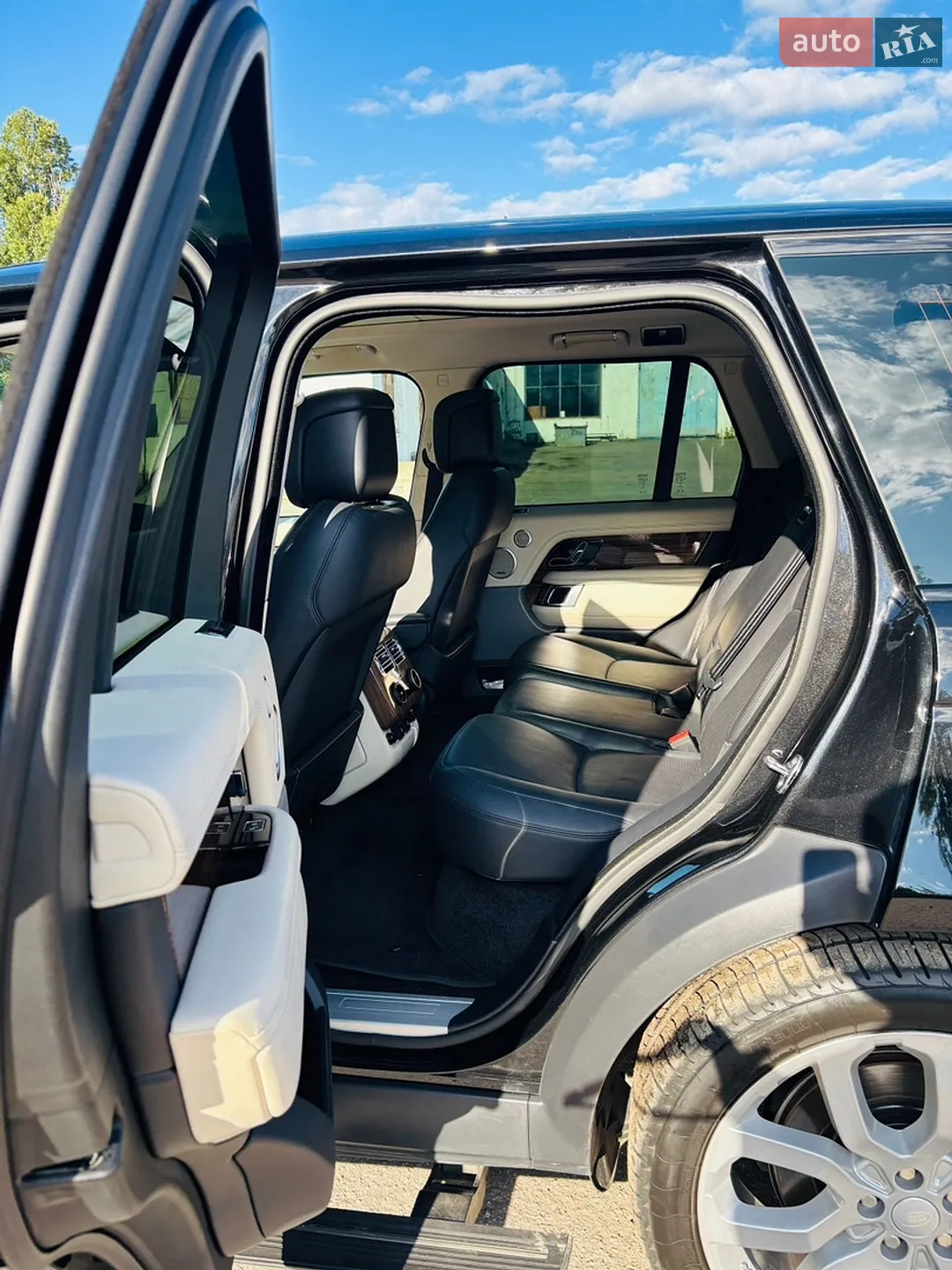 2018 Land Rover Range Rover - мініатюра 7