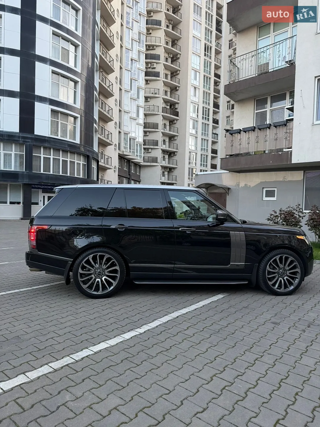 2013 Land Rover Range Rover - мініатюра 4