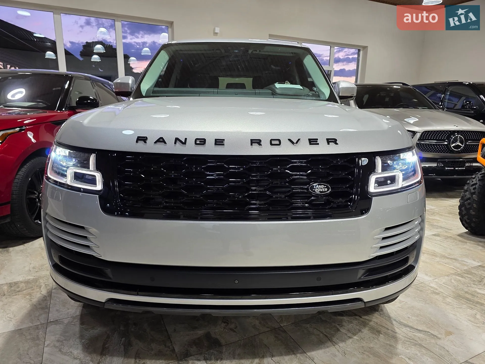 2019 Land Rover Range Rover - мініатюра 15