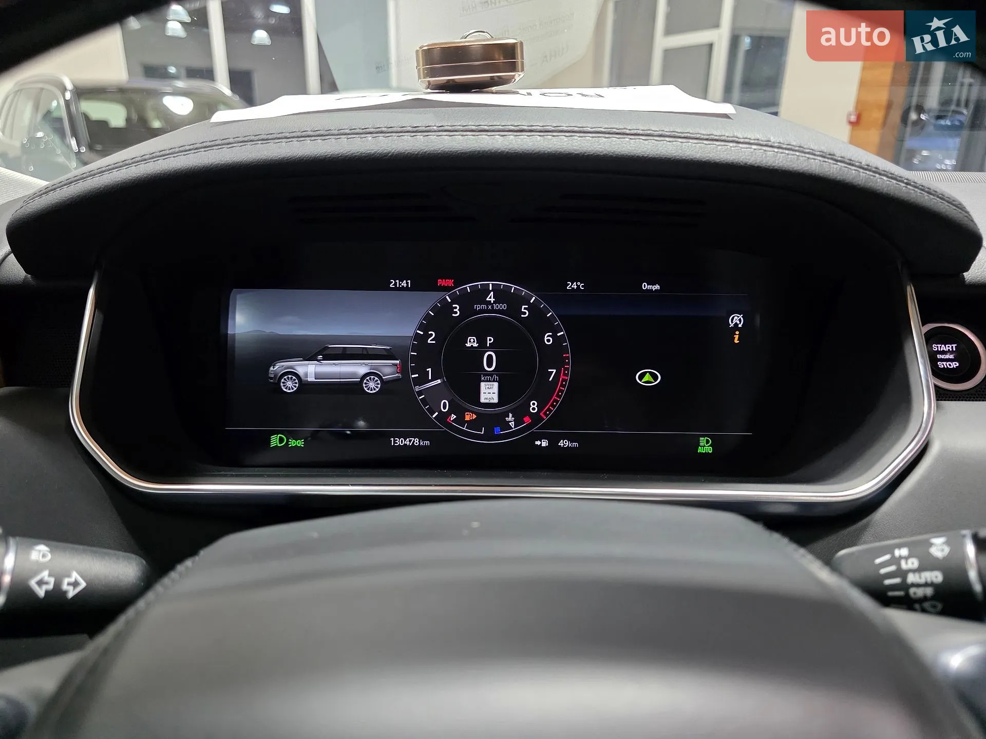 2019 Land Rover Range Rover - мініатюра 35