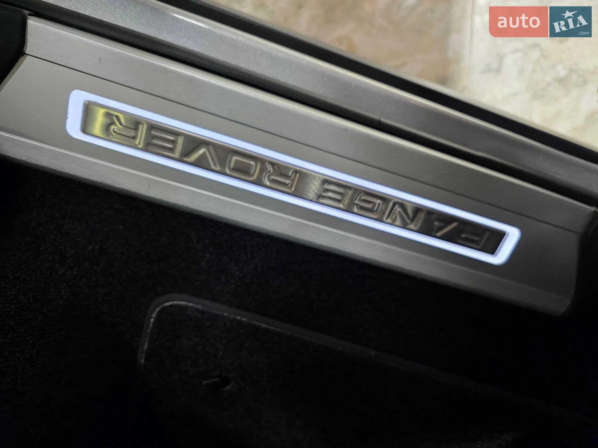 2019 Land Rover Range Rover - мініатюра 44