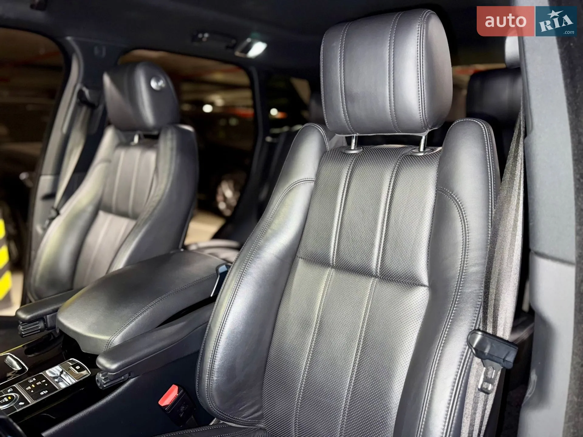 2013 Land Rover Range Rover - мініатюра 22
