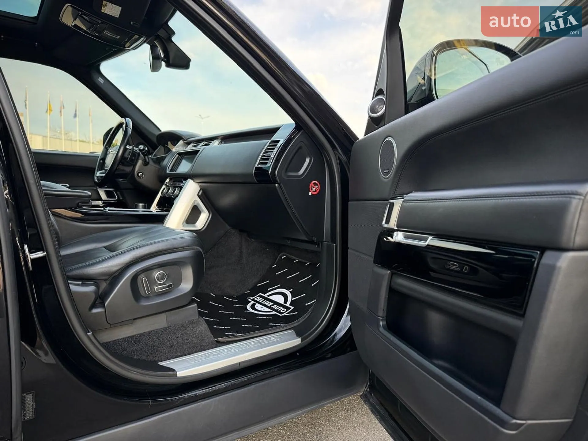 2016 Land Rover Range Rover - мініатюра 57