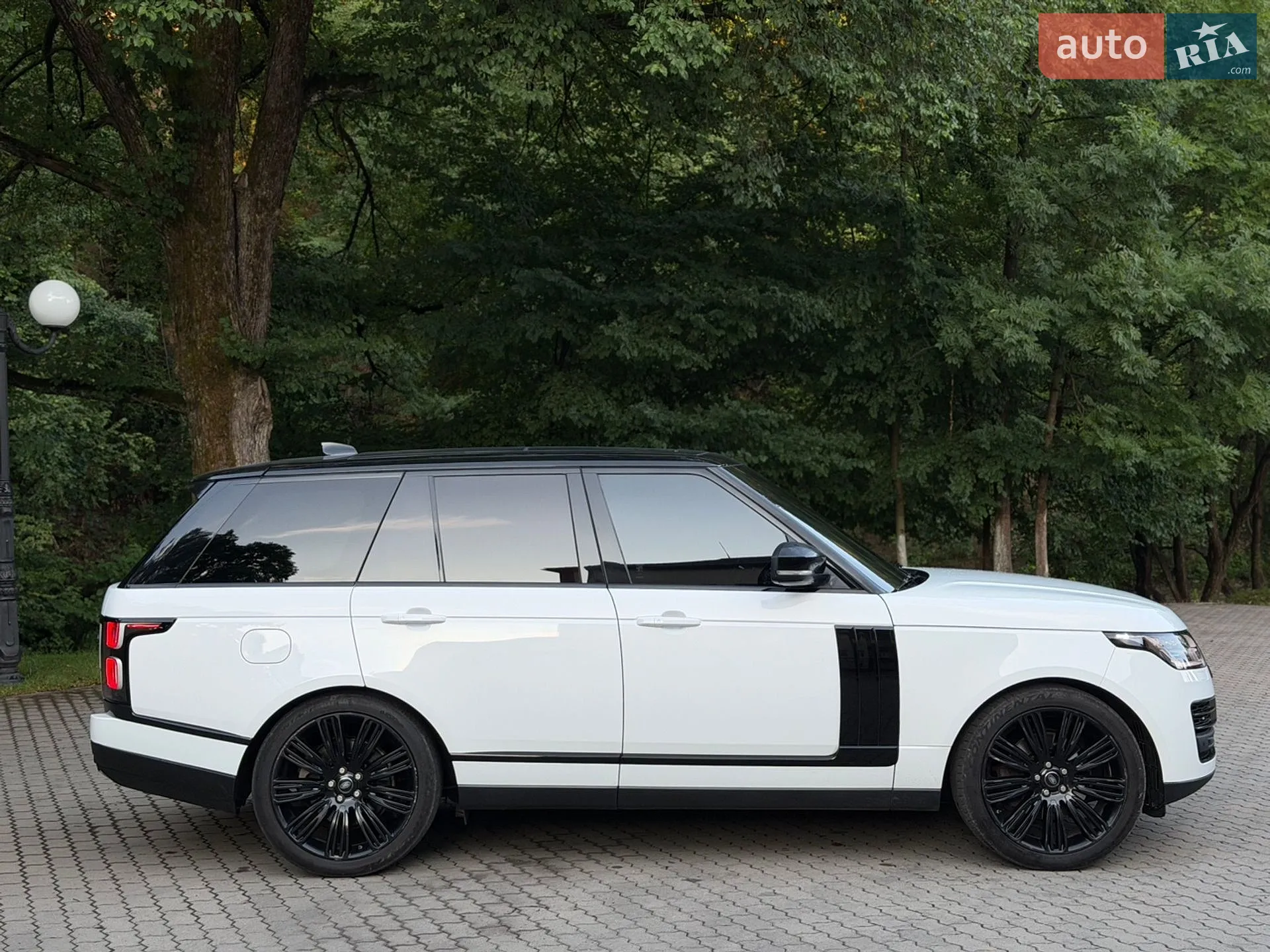 2017 Land Rover Range Rover - мініатюра 8