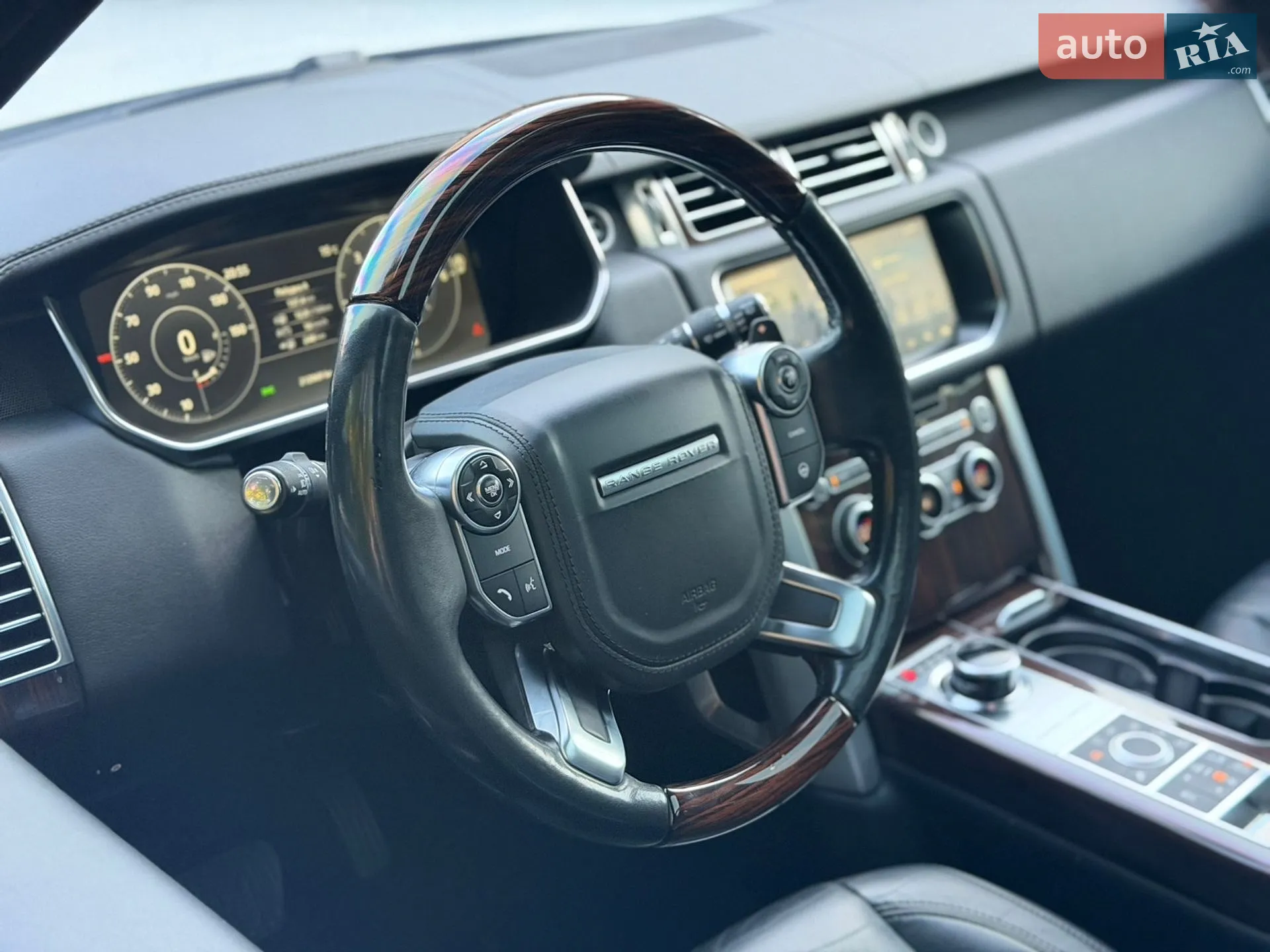 2017 Land Rover Range Rover - мініатюра 21