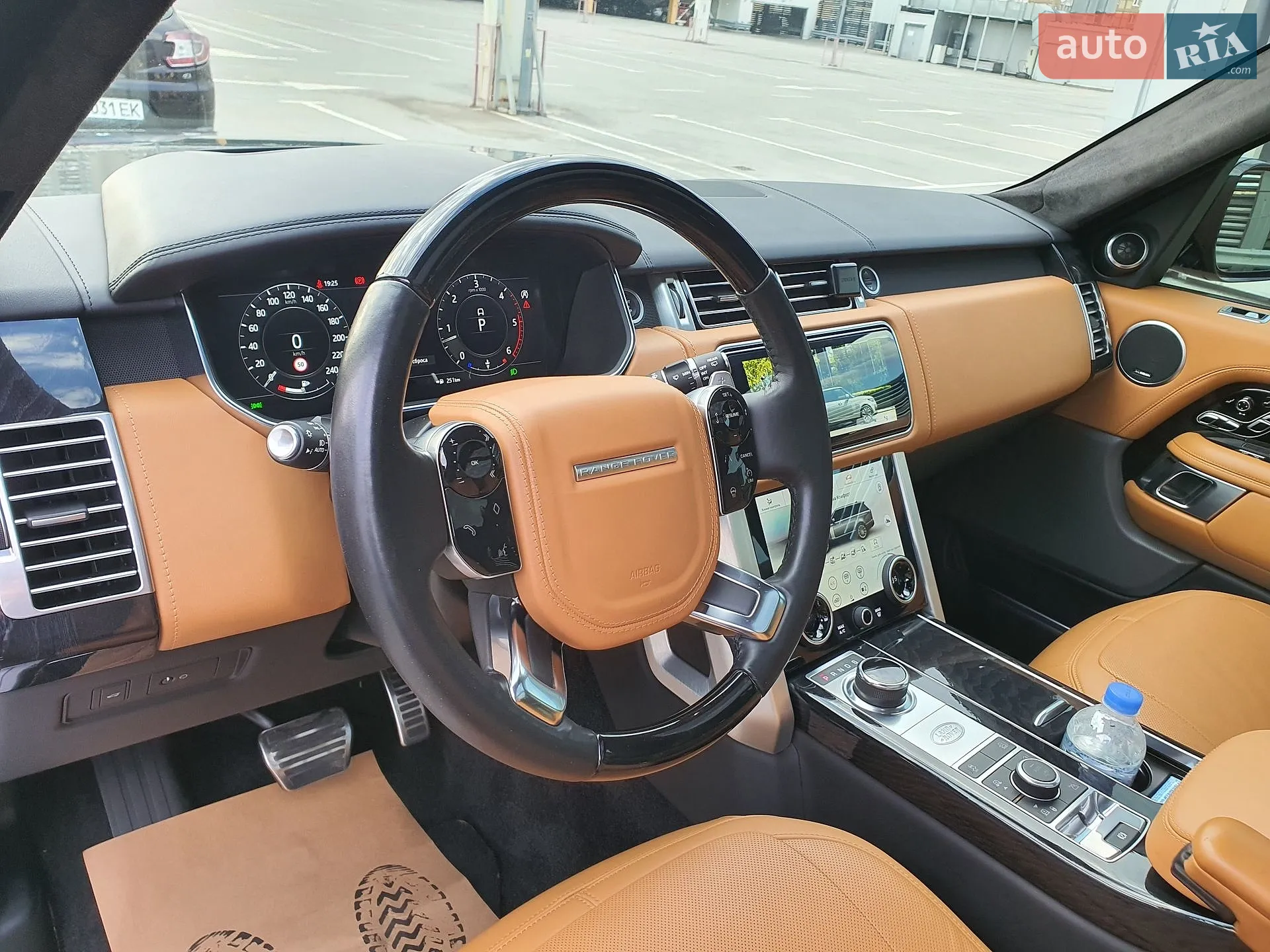 2020 Land Rover Range Rover - мініатюра 18