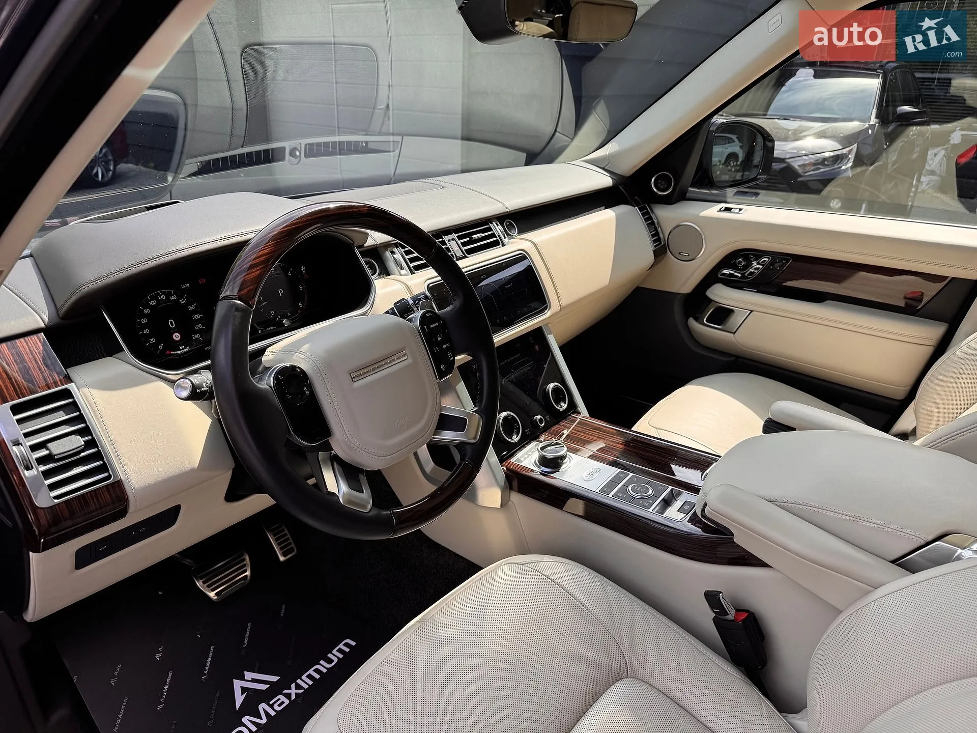 2020 Land Rover Range Rover - мініатюра 9