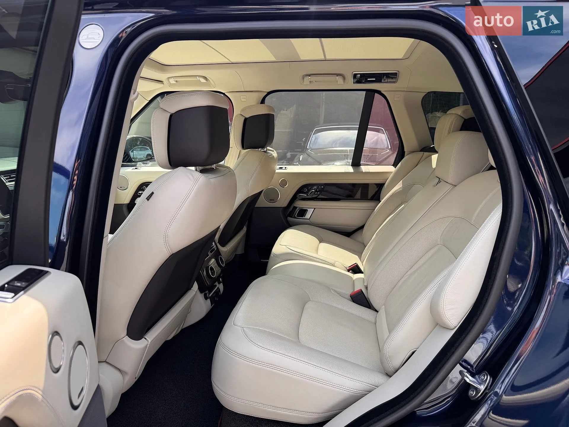 2020 Land Rover Range Rover - мініатюра 10