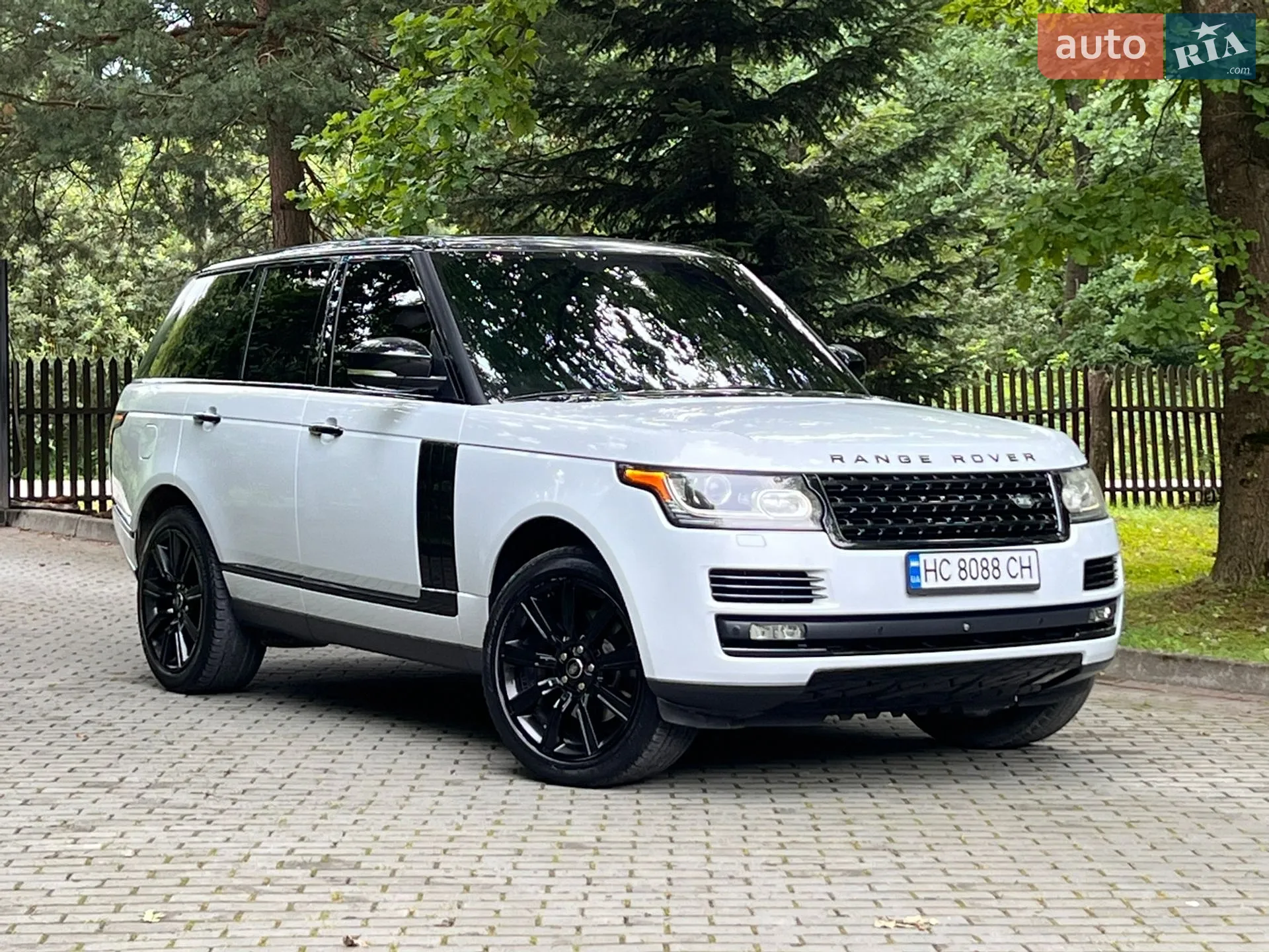 2016 Land Rover Range Rover - мініатюра 17
