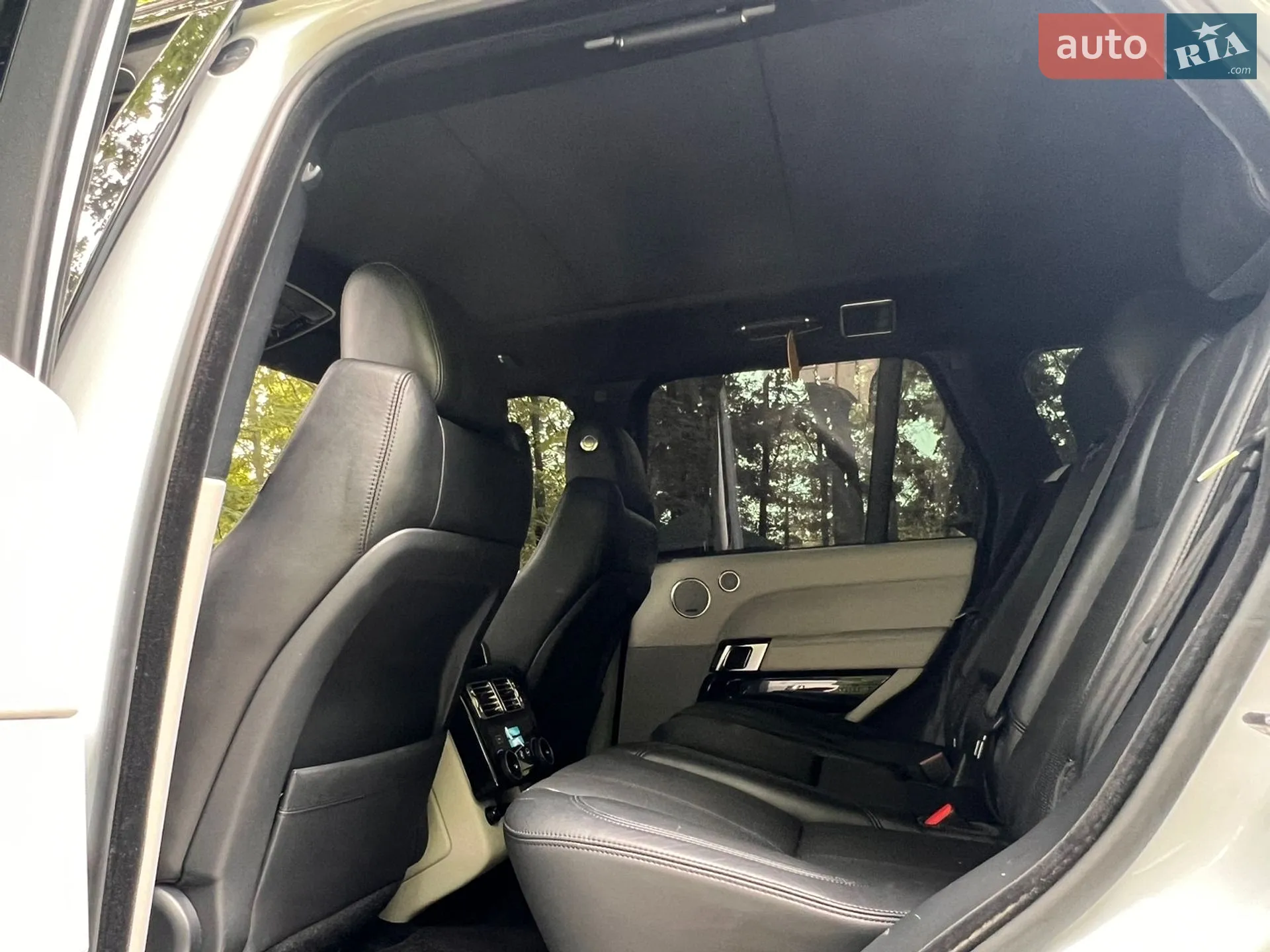 2016 Land Rover Range Rover - мініатюра 38