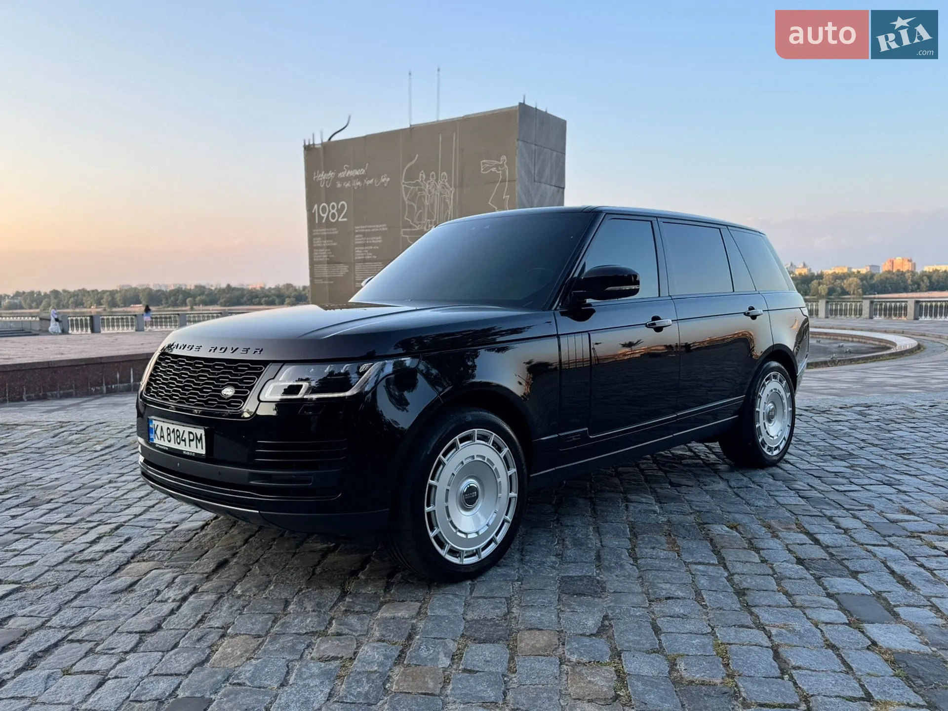 2018 Land Rover Range Rover - мініатюра 15