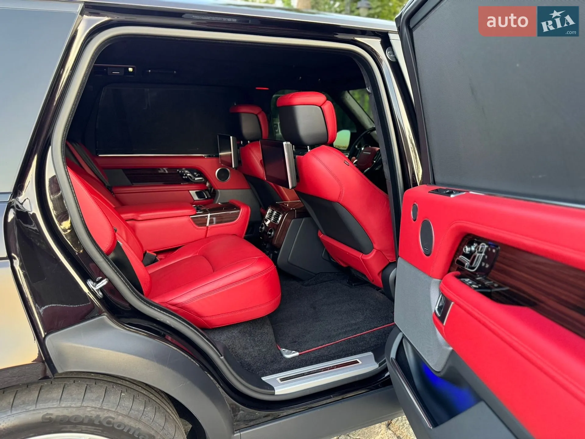 2018 Land Rover Range Rover - мініатюра 23