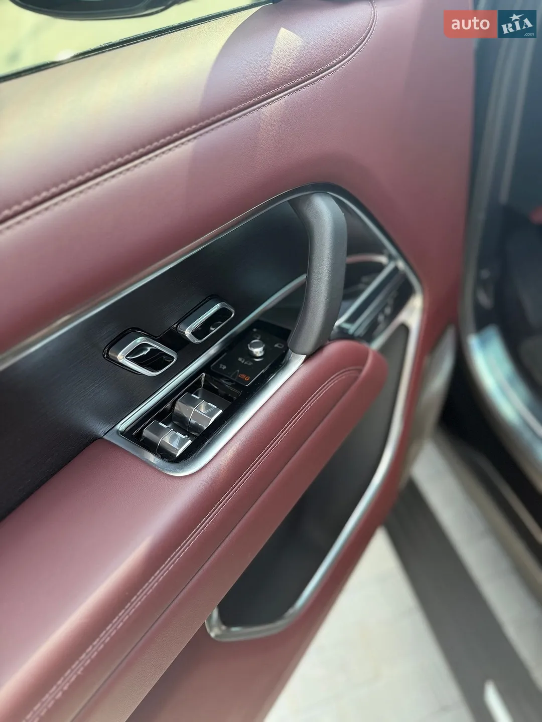 2024 Land Rover Range Rover - мініатюра 34