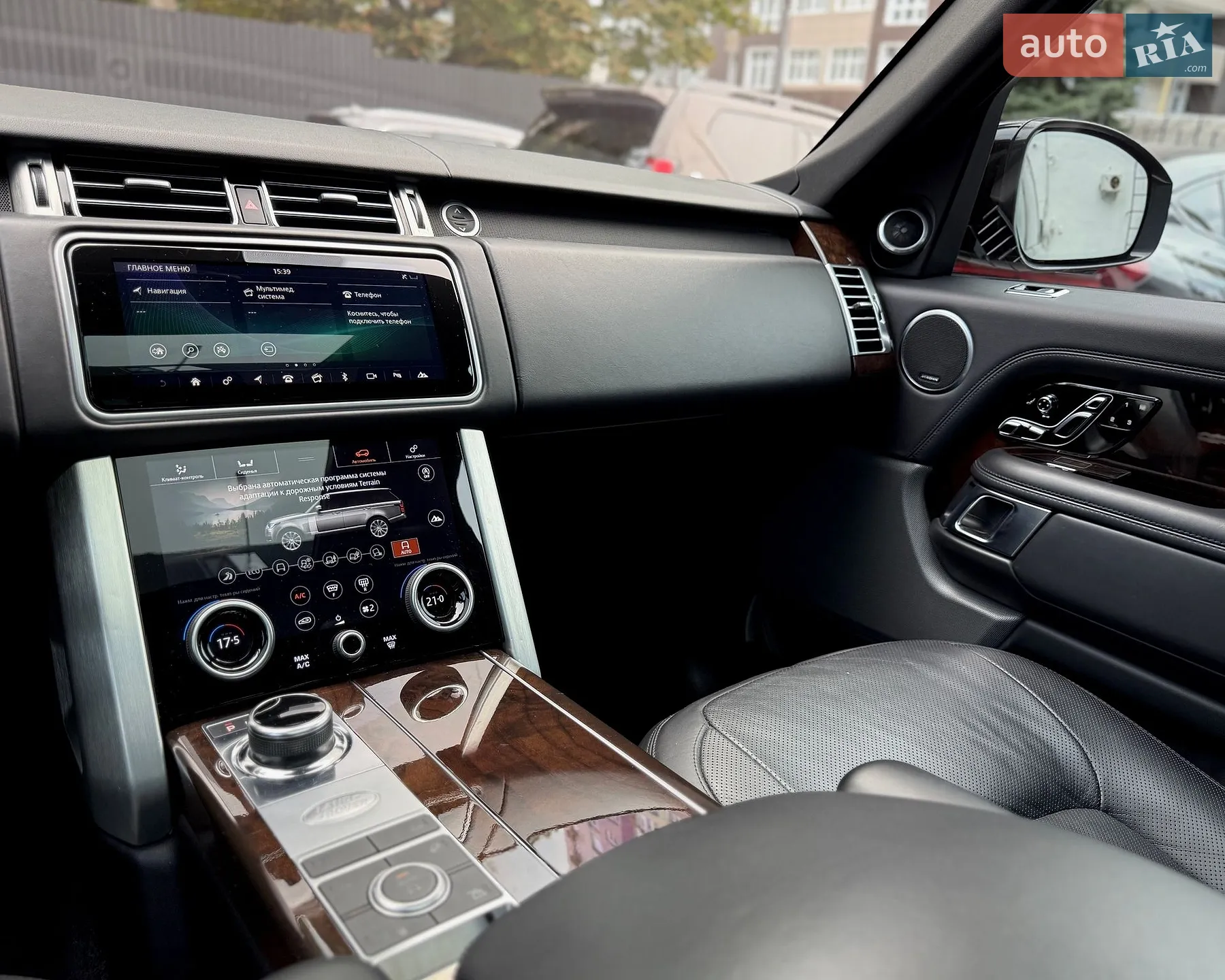 2018 Land Rover Range Rover - мініатюра 23