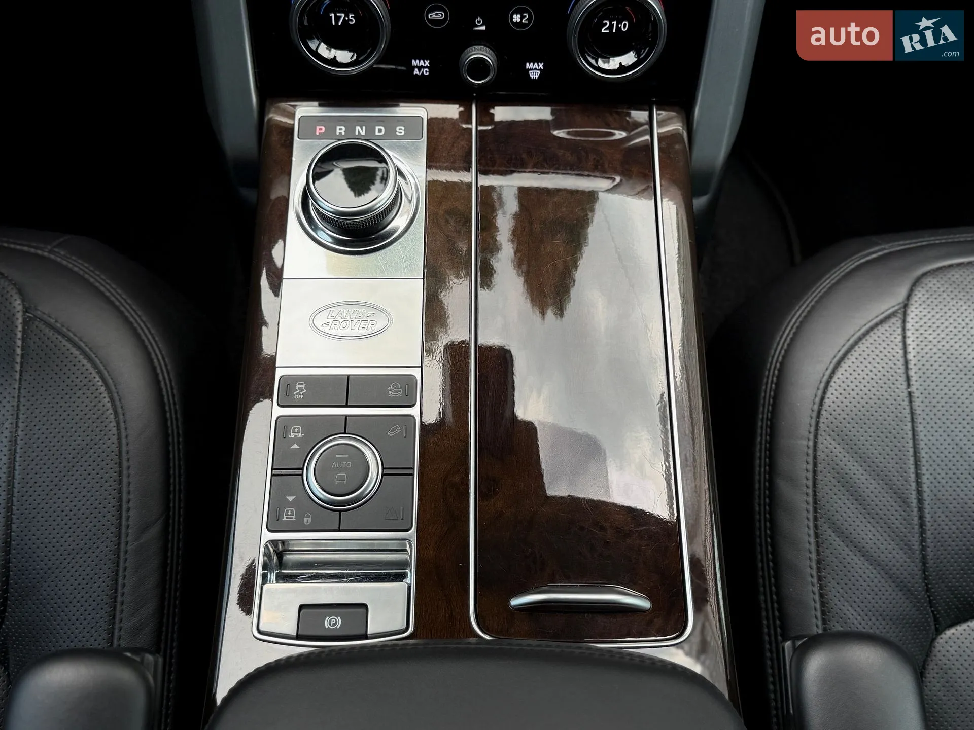 2018 Land Rover Range Rover - мініатюра 26