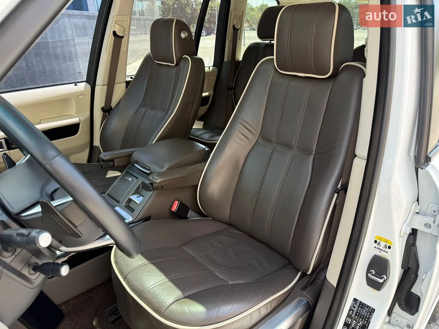 2012 Land Rover Range Rover - мініатюра 16