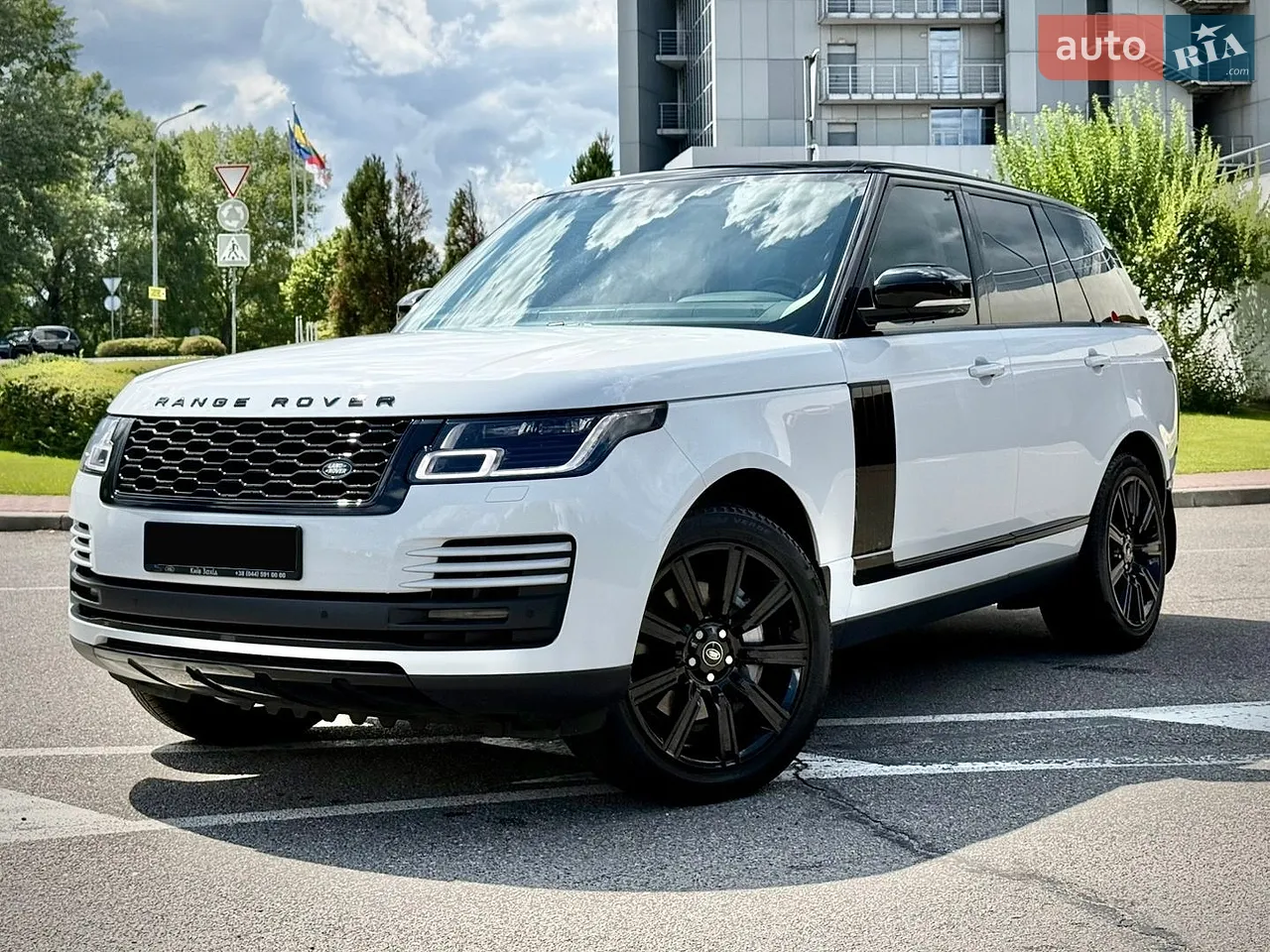 2021 Land Rover Range Rover - мініатюра 14