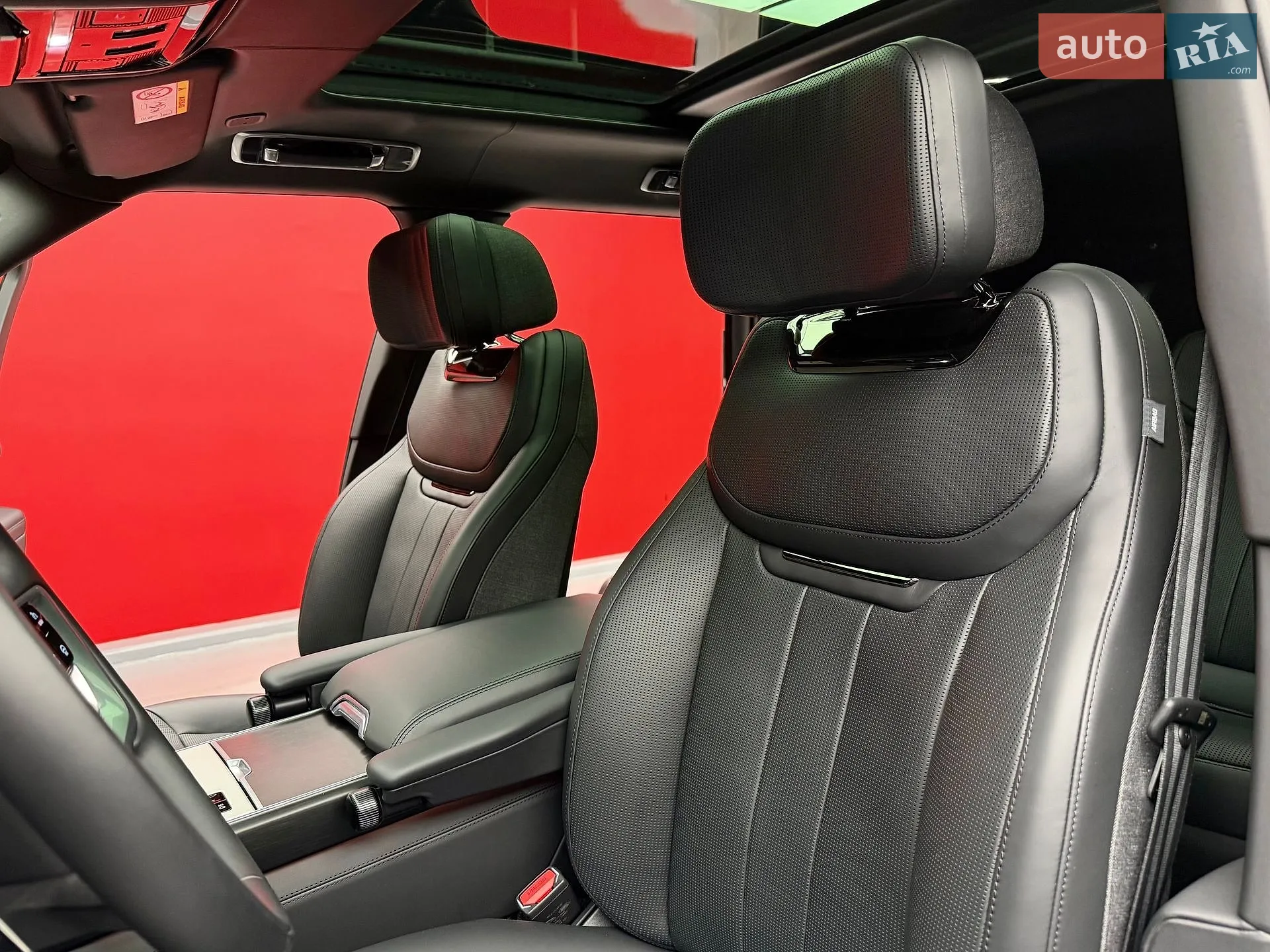 2024 Land Rover Range Rover - мініатюра 27