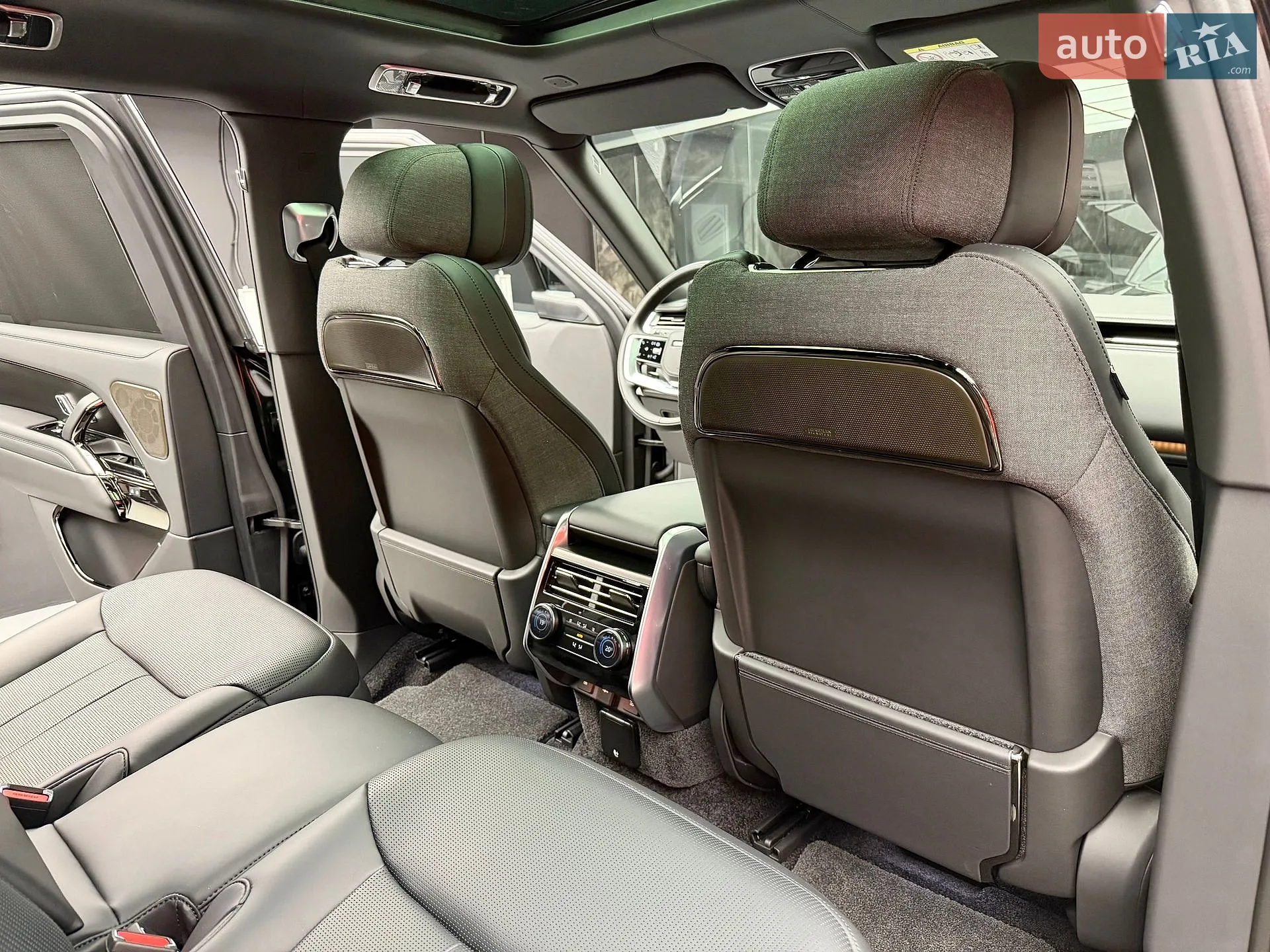2024 Land Rover Range Rover - мініатюра 53