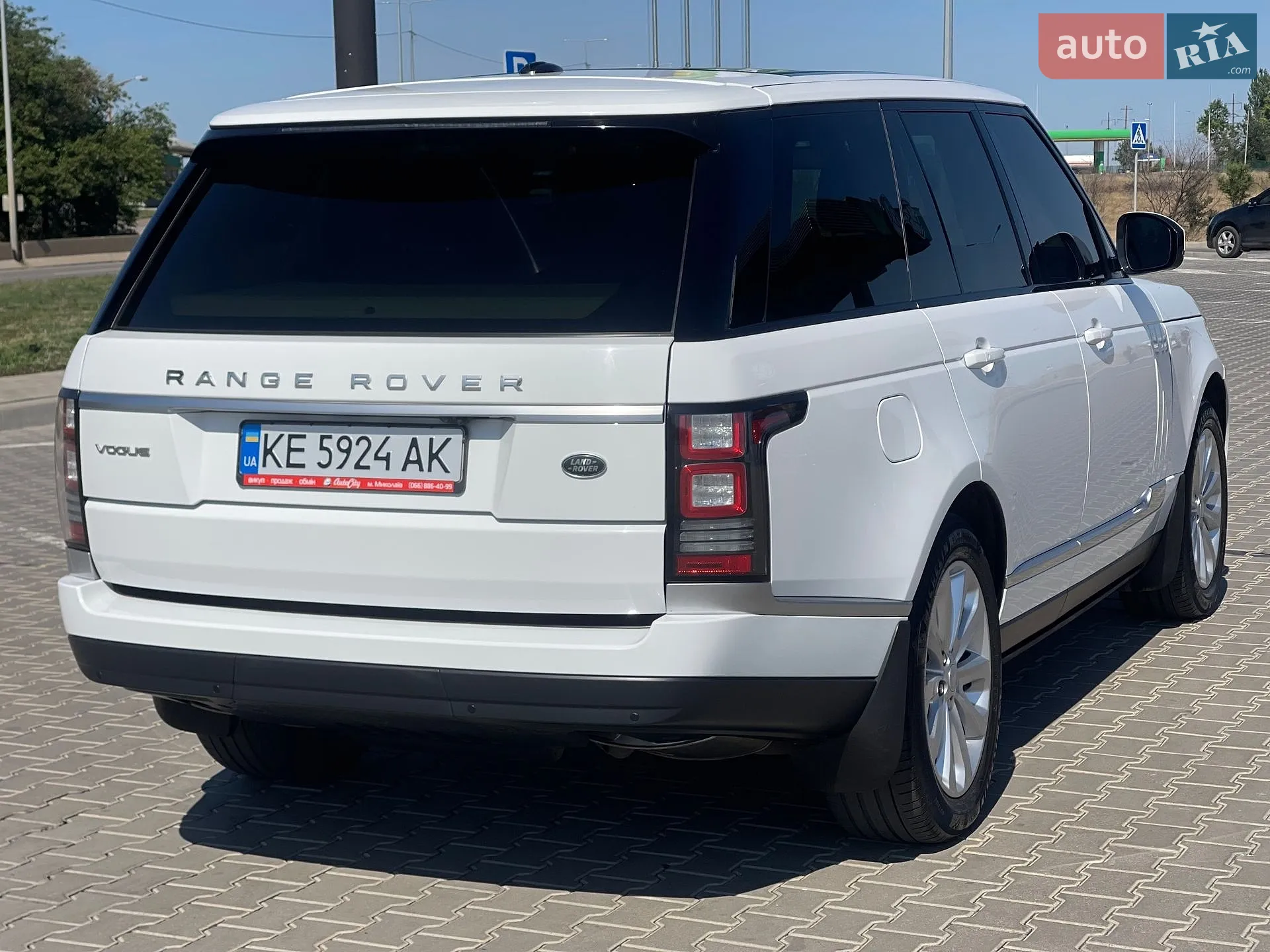 2016 Land Rover Range Rover - мініатюра 11