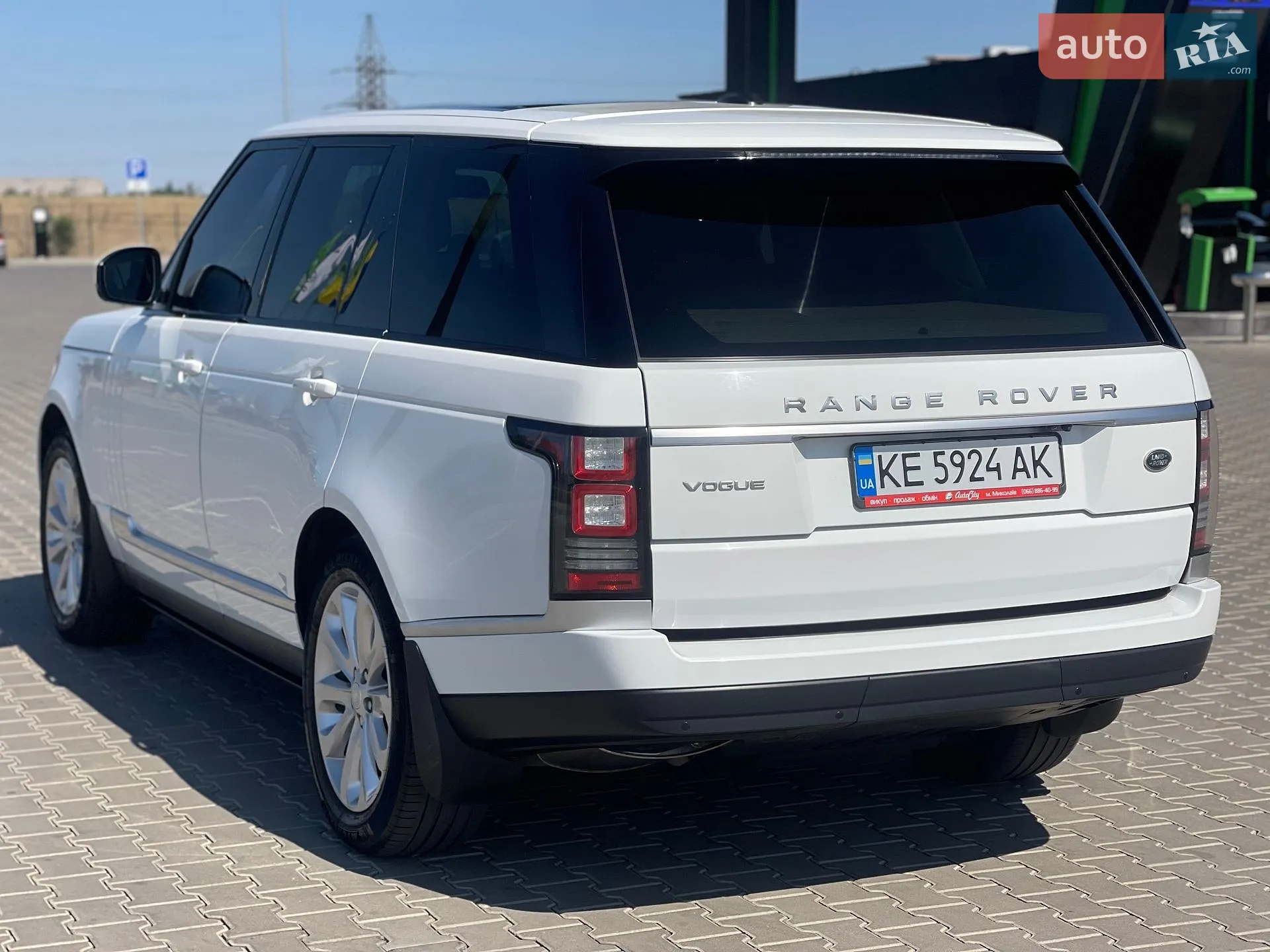 2016 Land Rover Range Rover - мініатюра 16