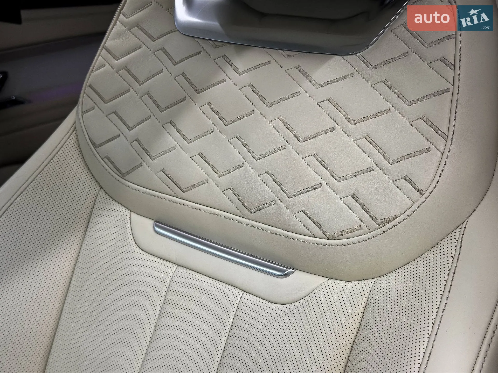 2023 Land Rover Range Rover - мініатюра 25