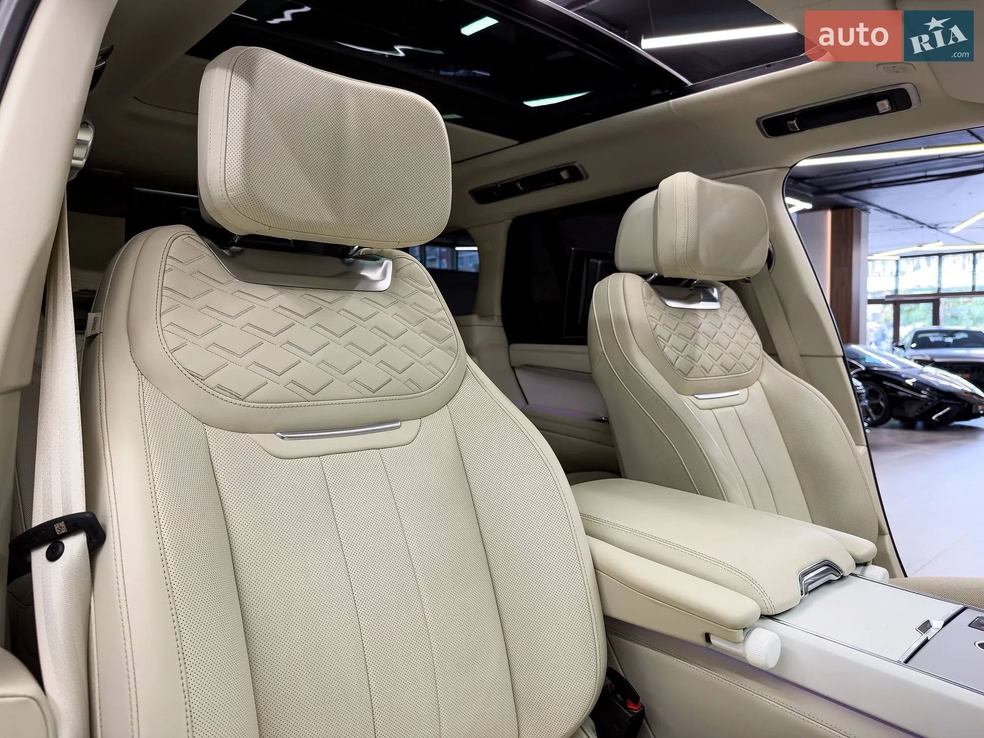 2023 Land Rover Range Rover - мініатюра 32