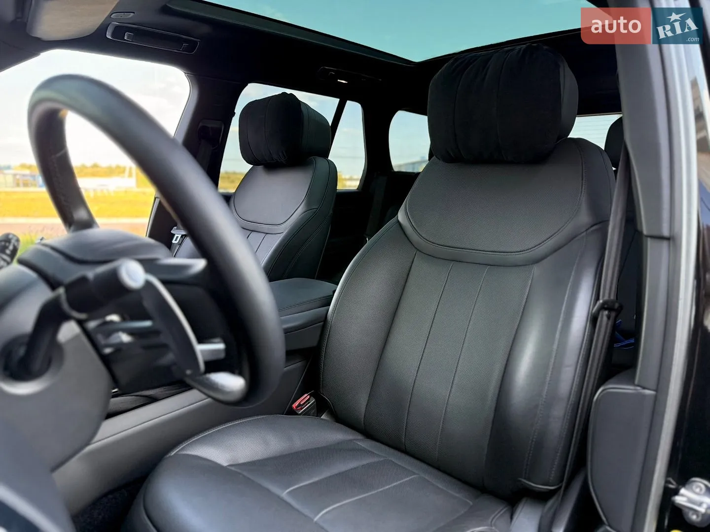 2023 Land Rover Range Rover - мініатюра 29