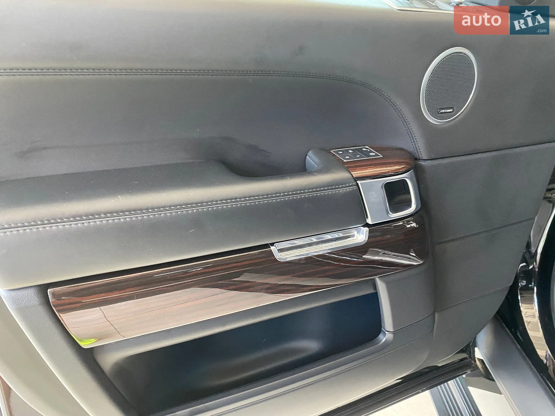 2016 Land Rover Range Rover - мініатюра 39