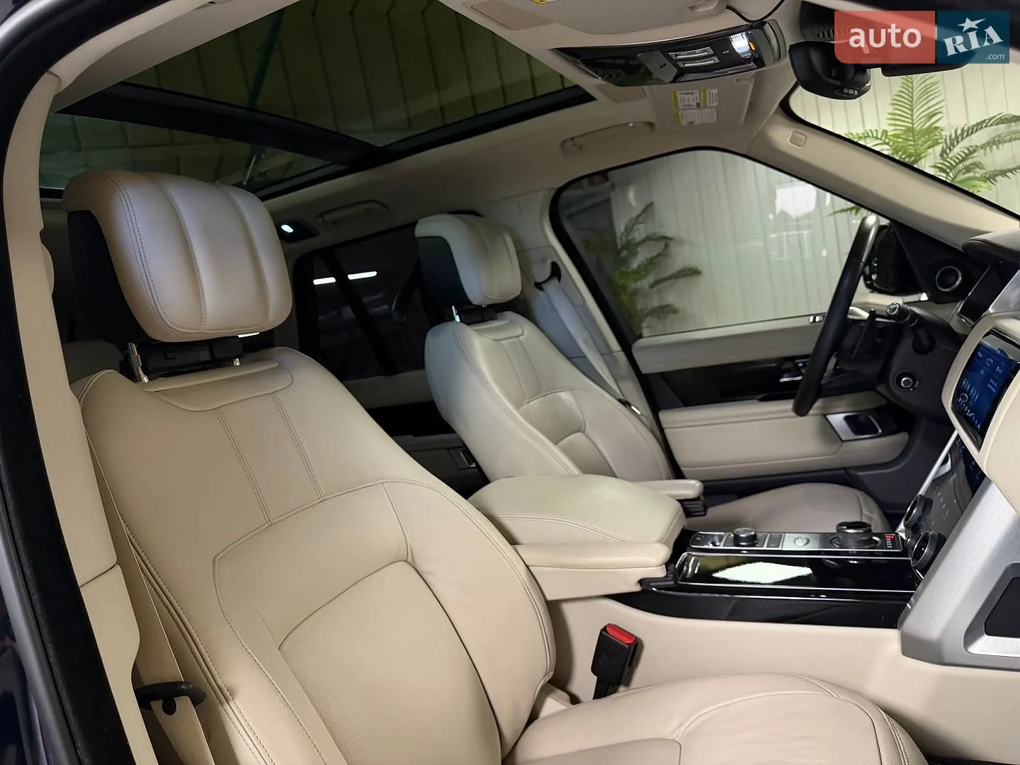 2020 Land Rover Range Rover - мініатюра 37