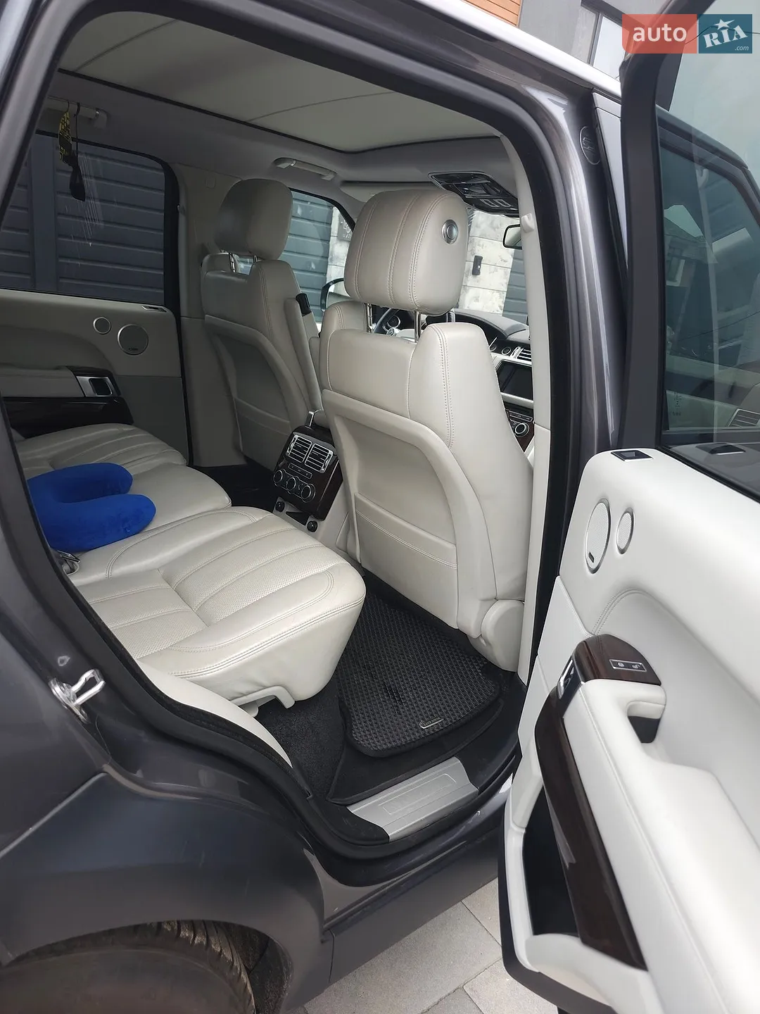 2015 Land Rover Range Rover - мініатюра 22