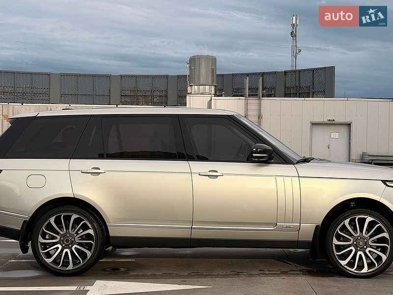 Внедорожник / Кроссовер Land Rover Range Rover 2016 в Киеве
