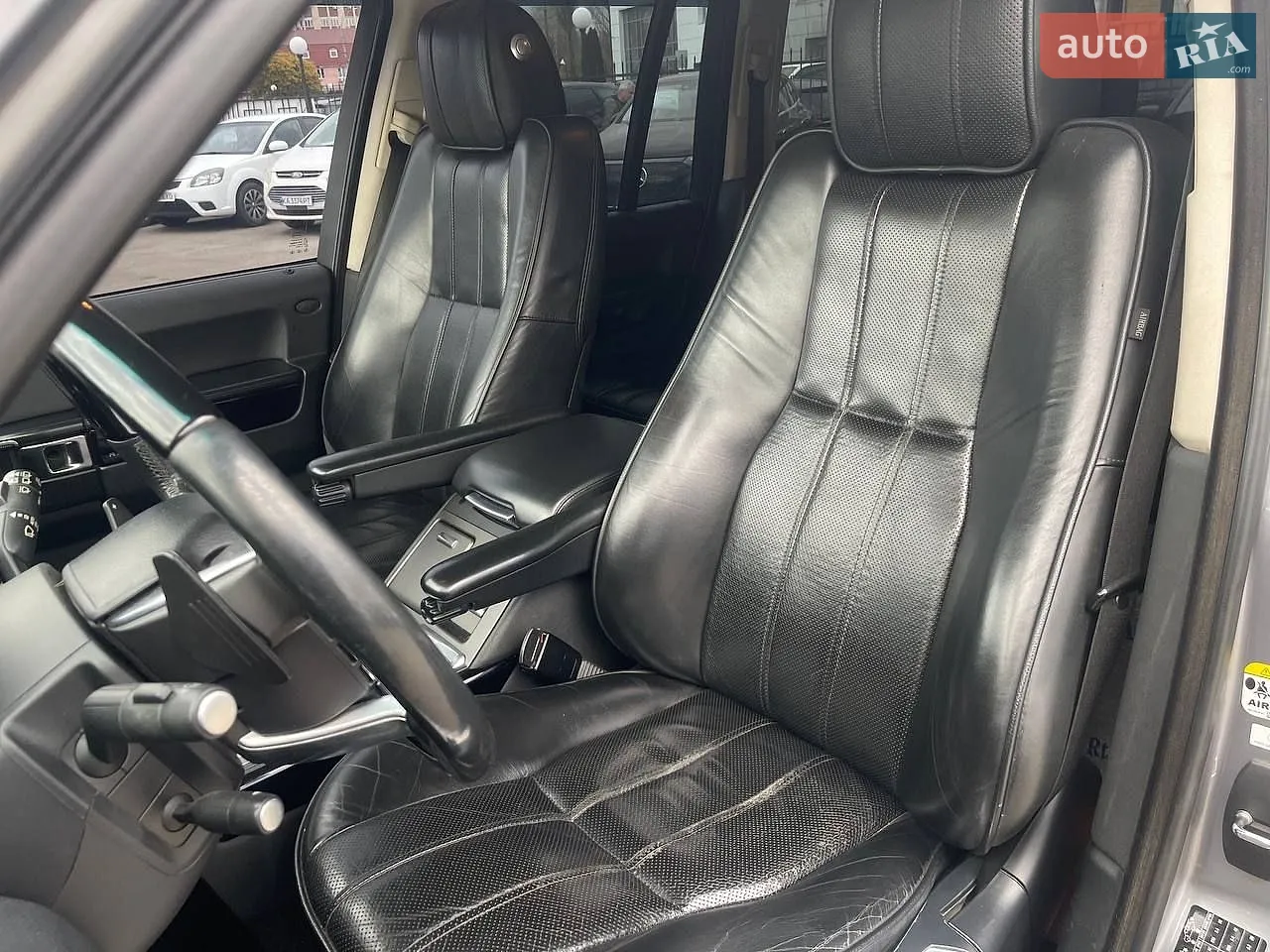 2012 Land Rover Range Rover - мініатюра 22