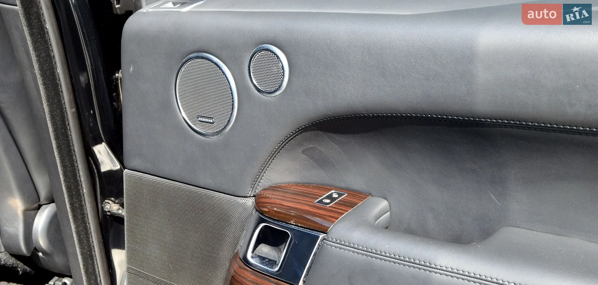 2013 Land Rover Range Rover - мініатюра 47