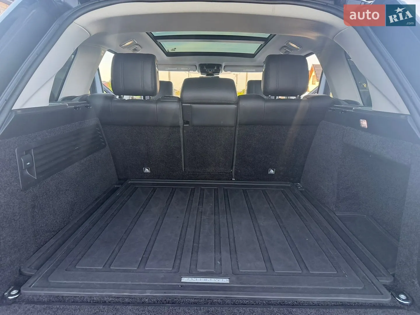 2017 Land Rover Range Rover - мініатюра 29